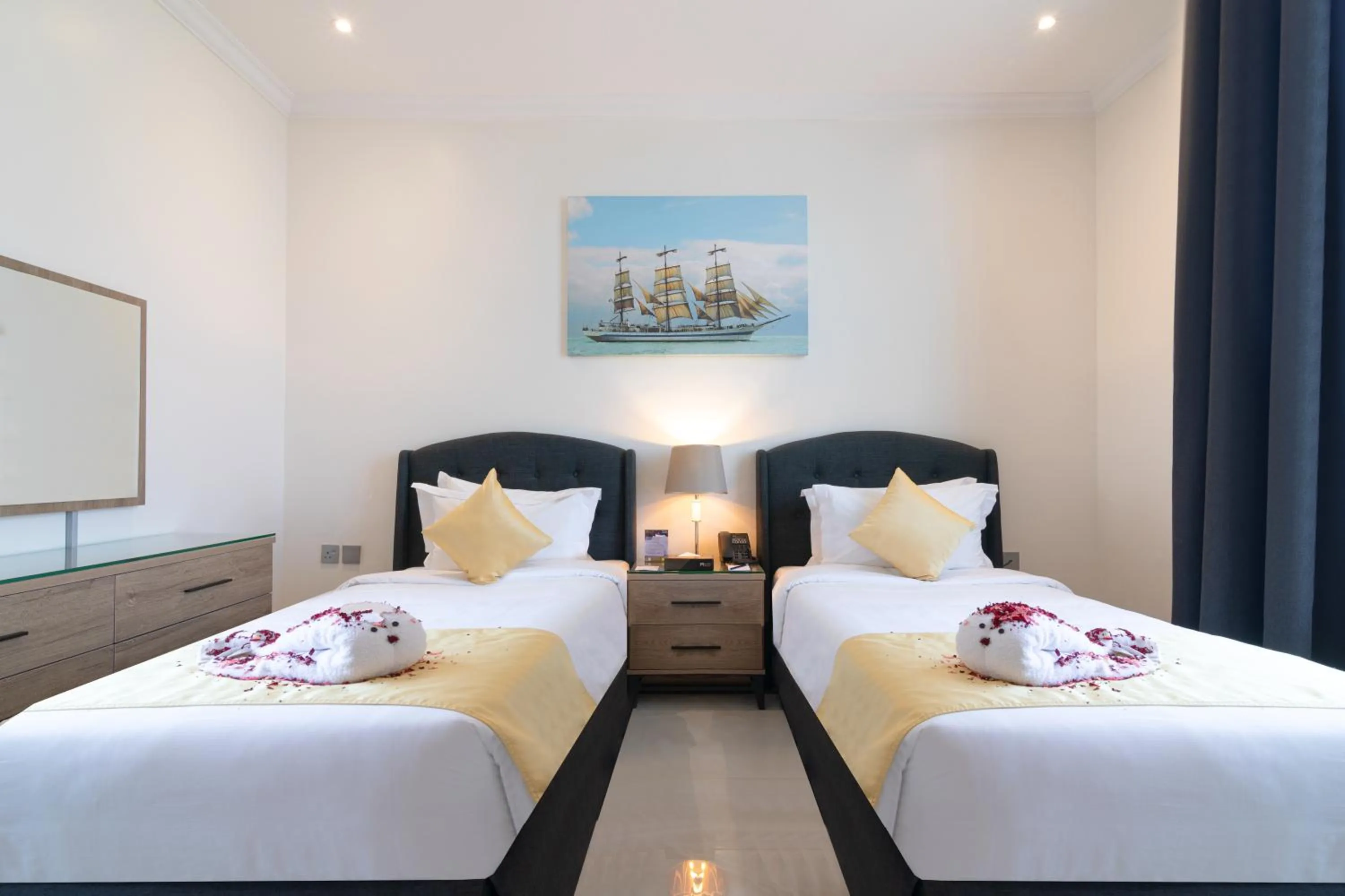 Bed in The Gate Hotel and Apartments