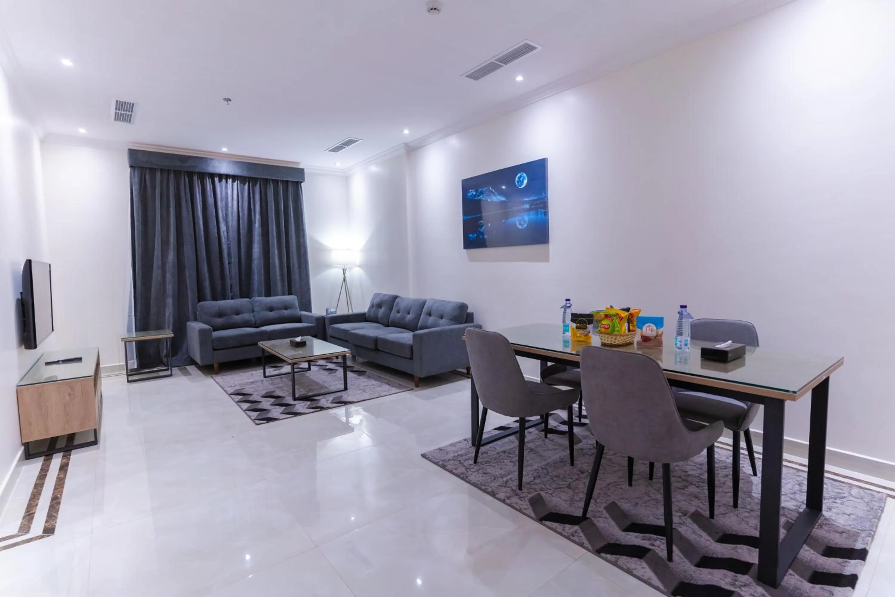 Living room in The Gate Hotel and Apartments