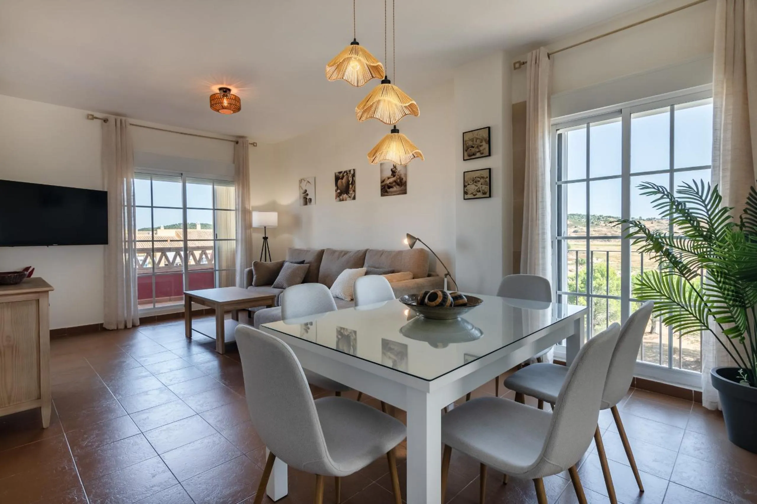 Dining area in Albatros Golf I by Ĥ