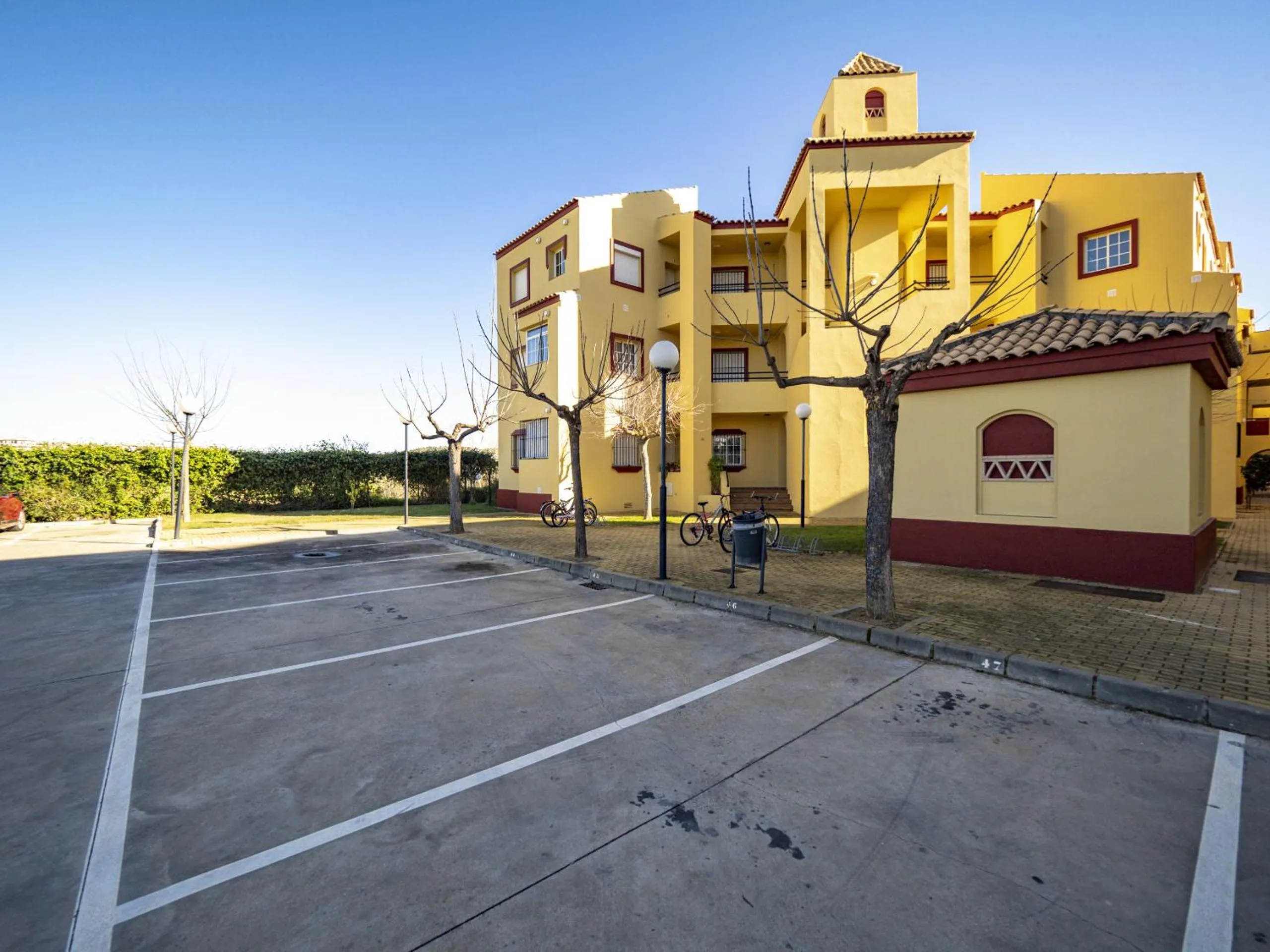 Off site in Albatros Golf I by Ĥ