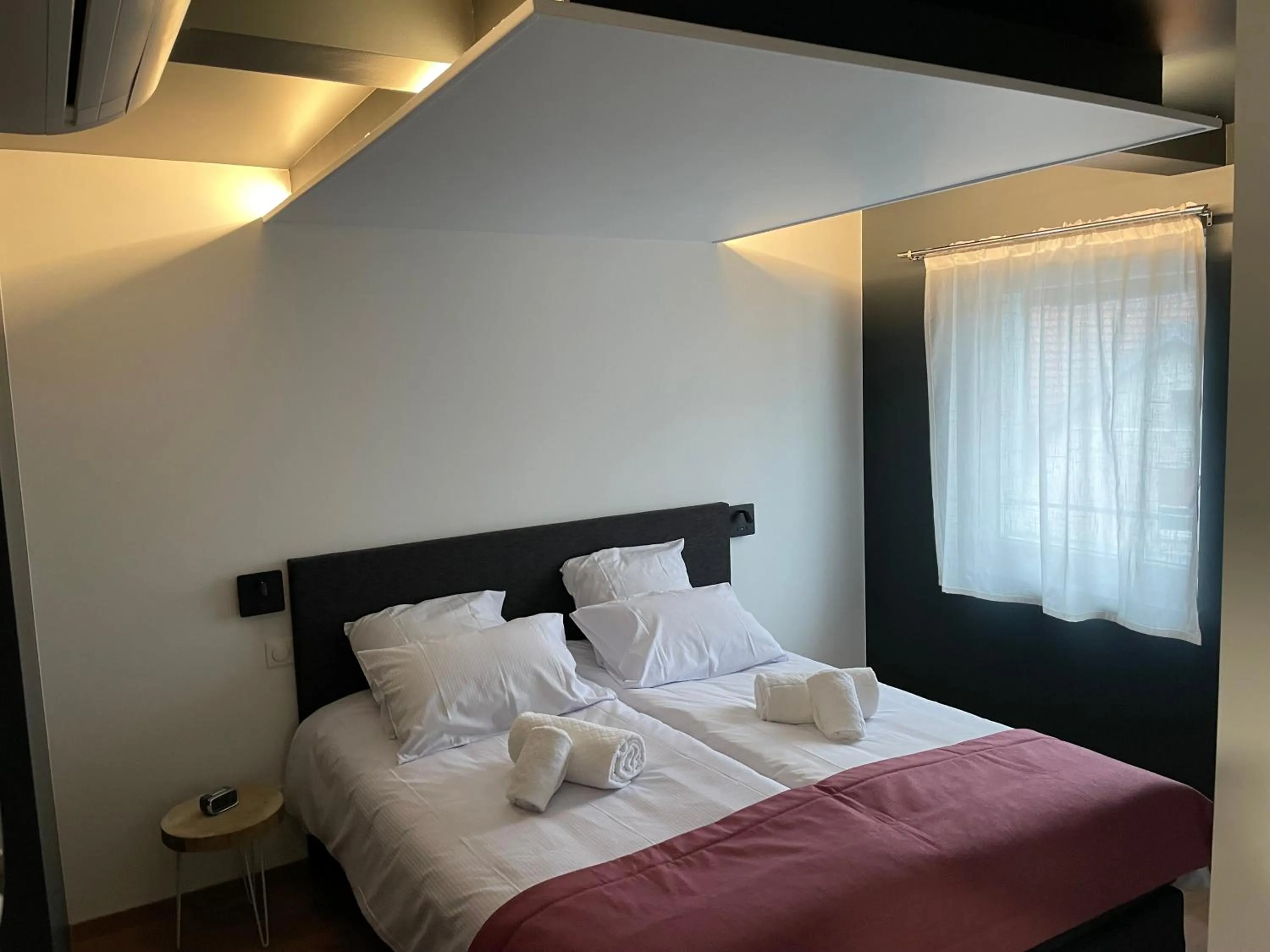 Bed in Hôtel & Spa du Tremplin