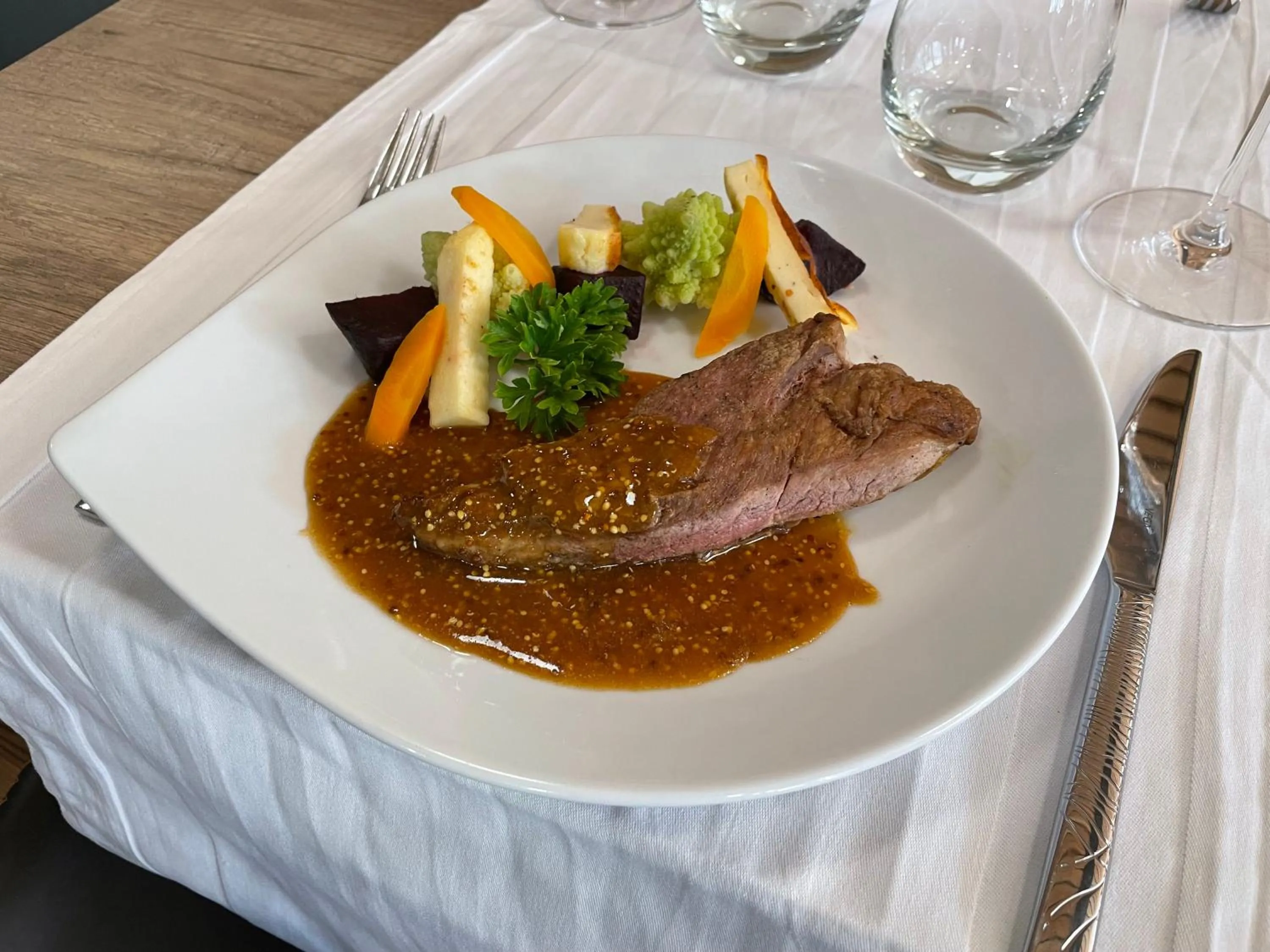 Restaurant/places to eat, Food in Hôtel & Spa du Tremplin