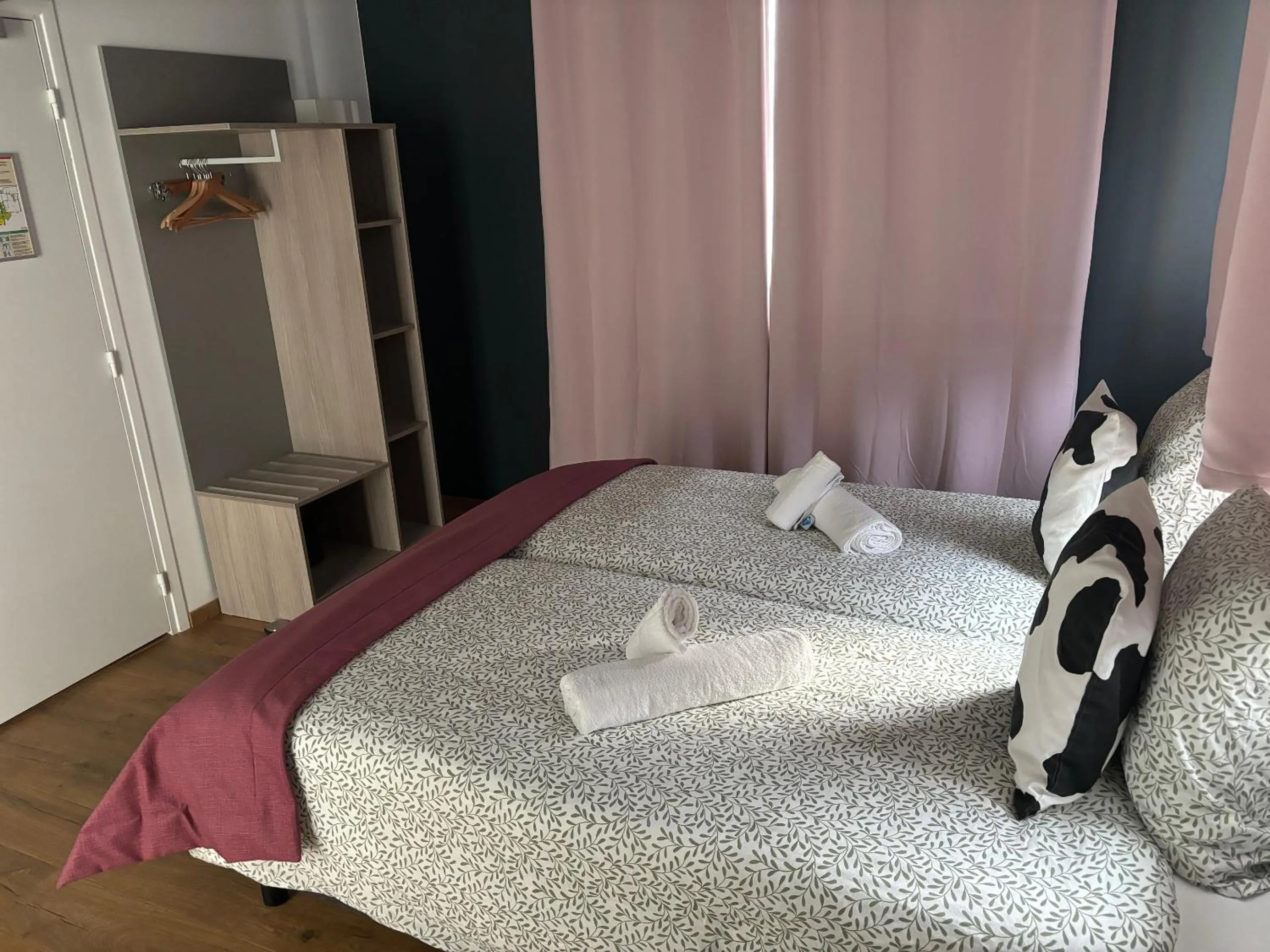 Photo of the whole room in Hôtel & Spa du Tremplin