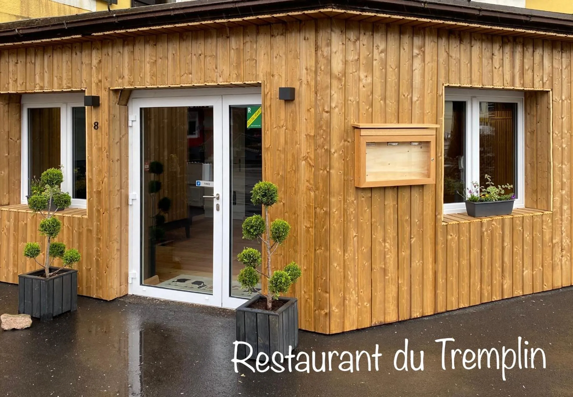 Property building in Hôtel & Spa du Tremplin