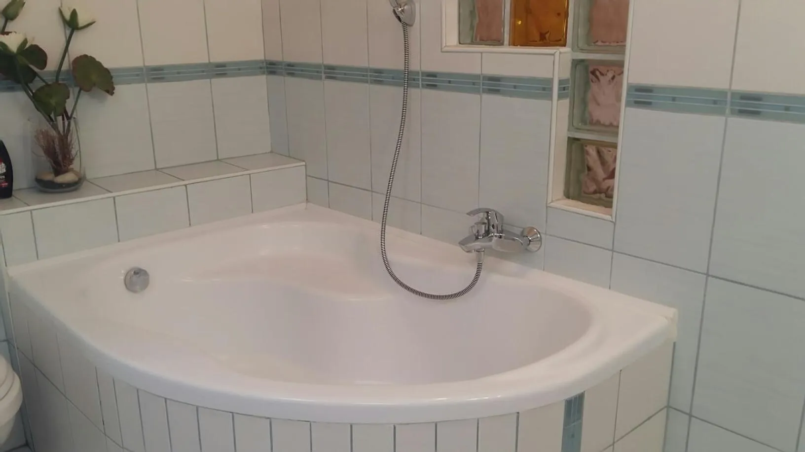 Bathroom in Hotel Isabell Győr