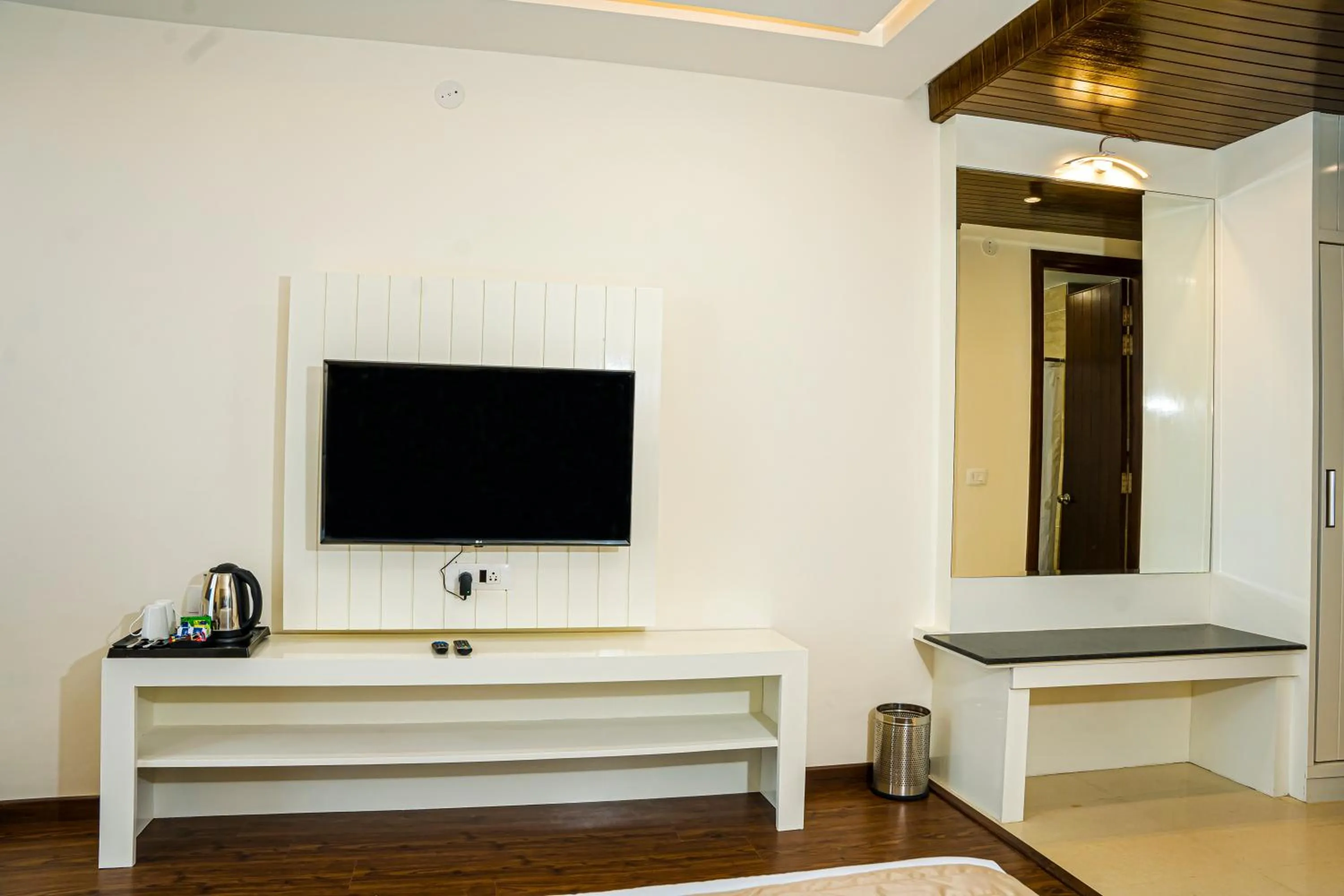 TV and multimedia in Best Western Dalhousie