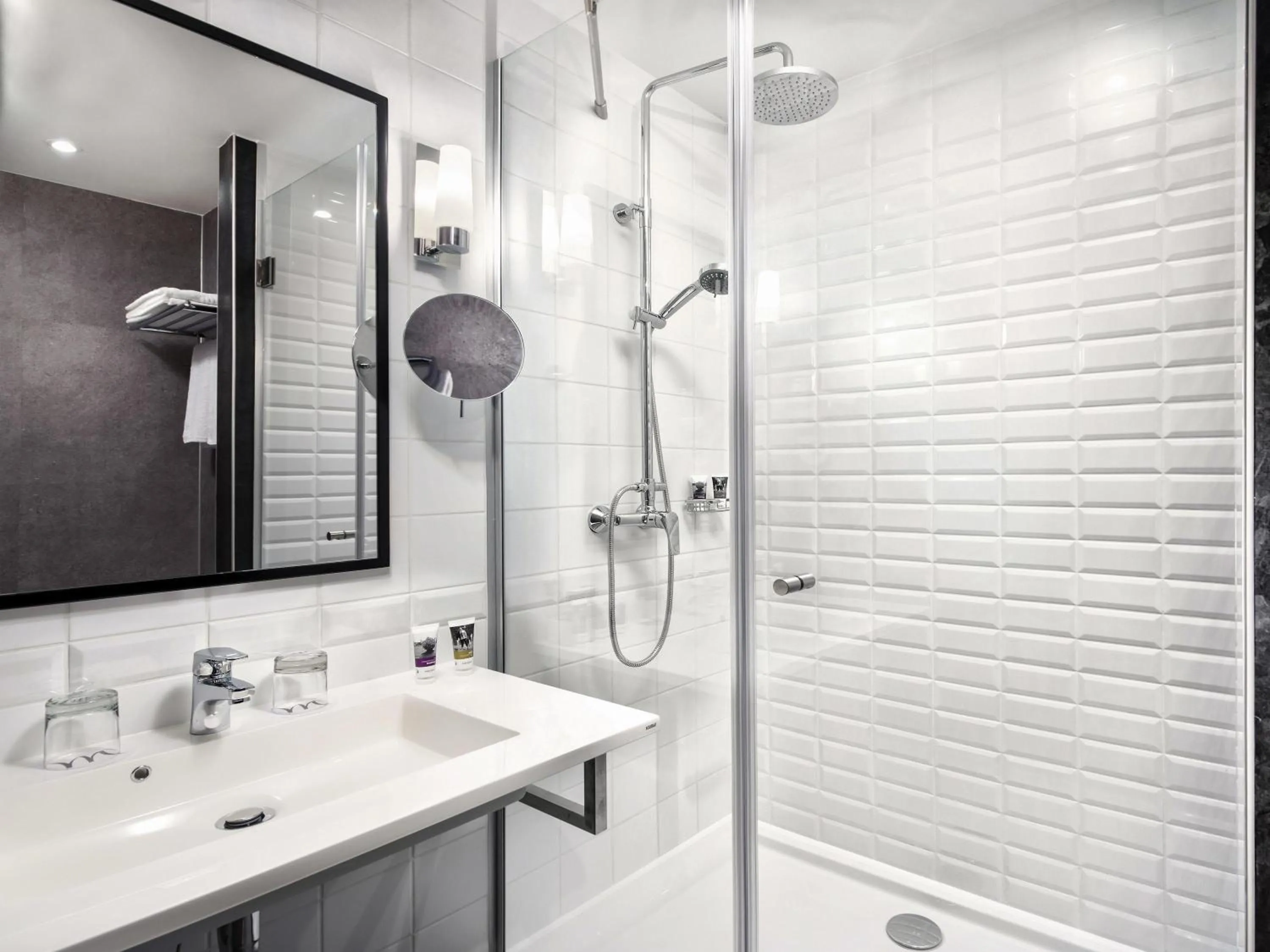 Bedroom in Mercure Budapest City Center