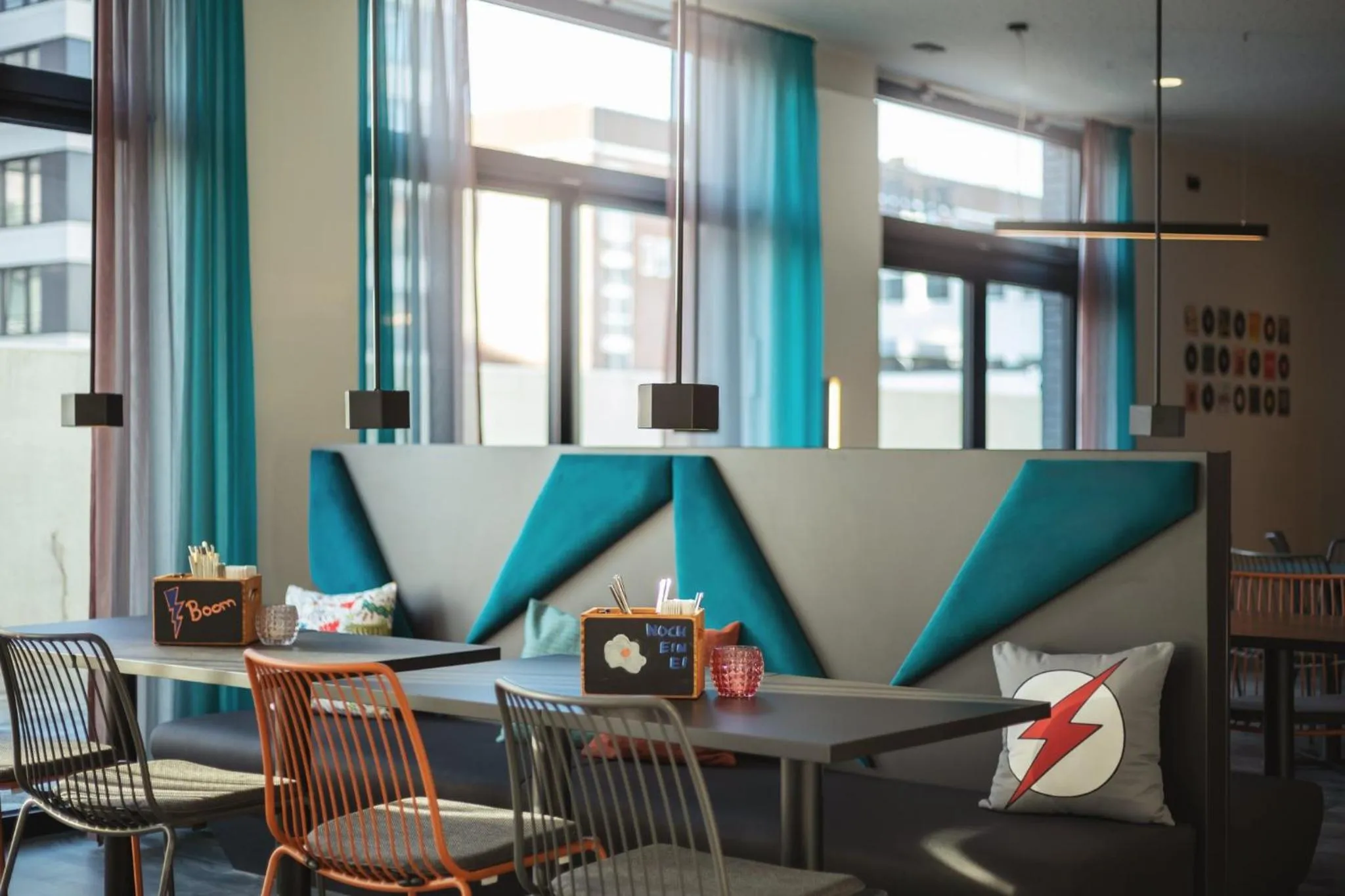 Breakfast in Holiday Inn - the niu, Flash Berlin Charlottenburg by IHG