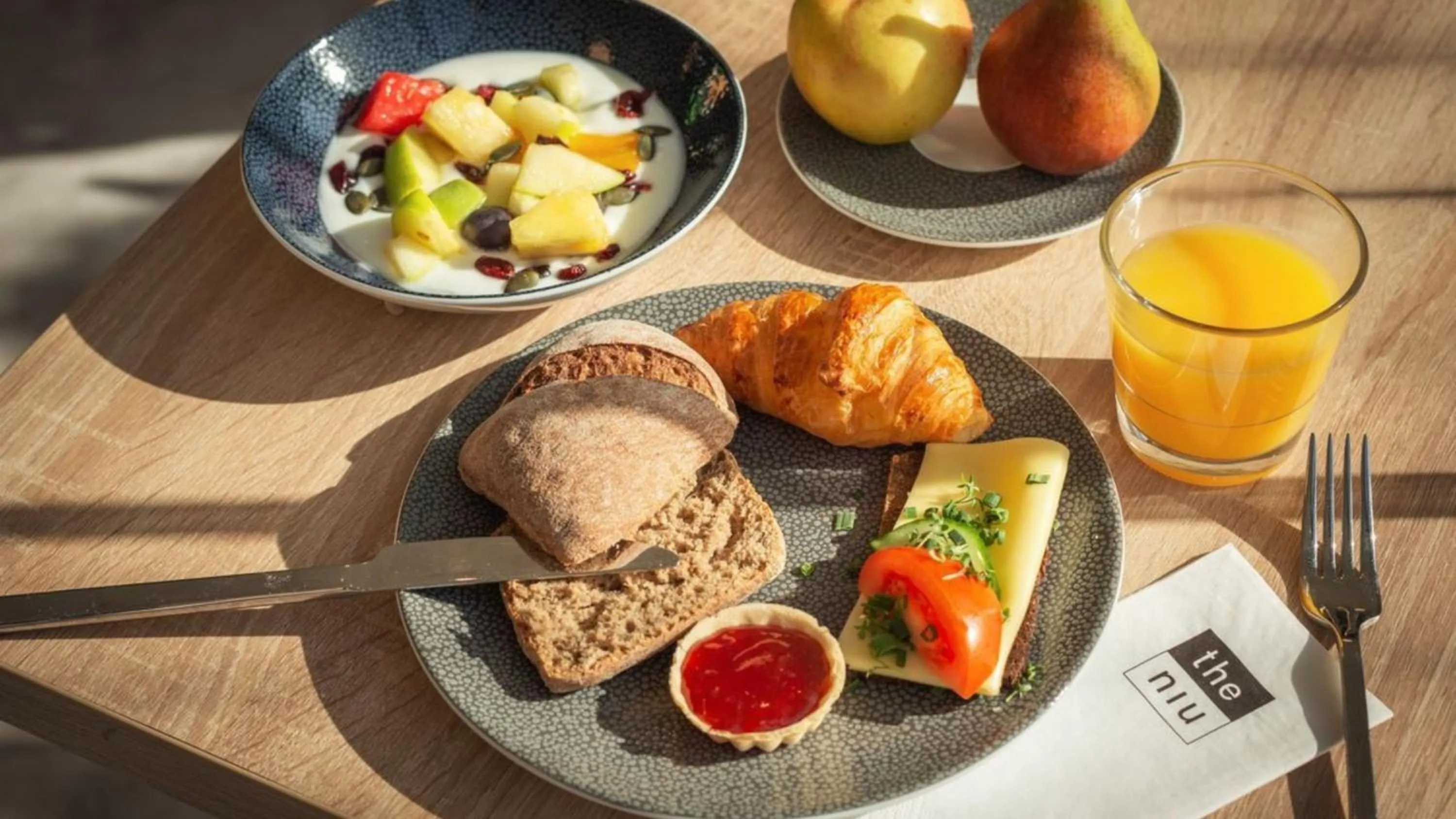 Breakfast in Holiday Inn - the niu, Yen Hamburg City by IHG