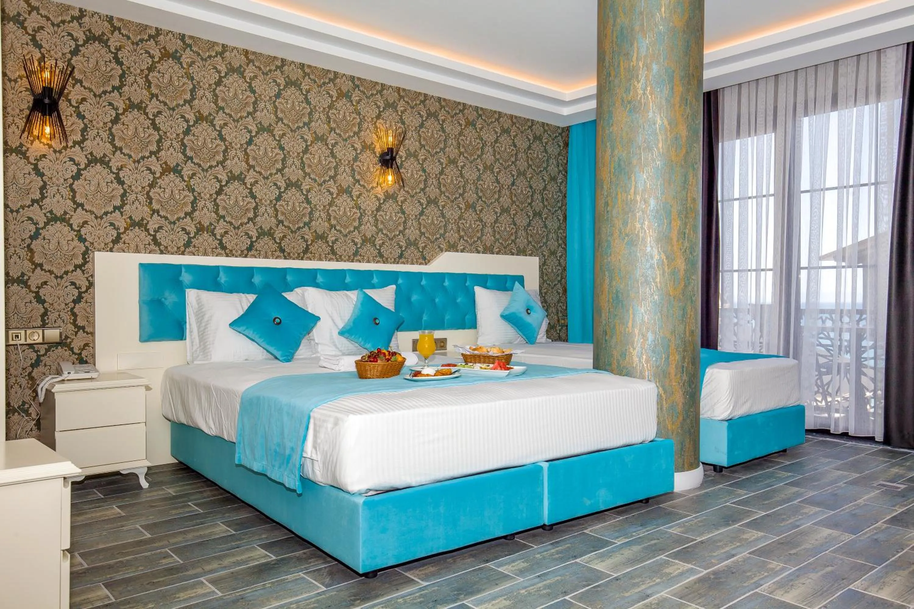 Bed in The Lea Hotel