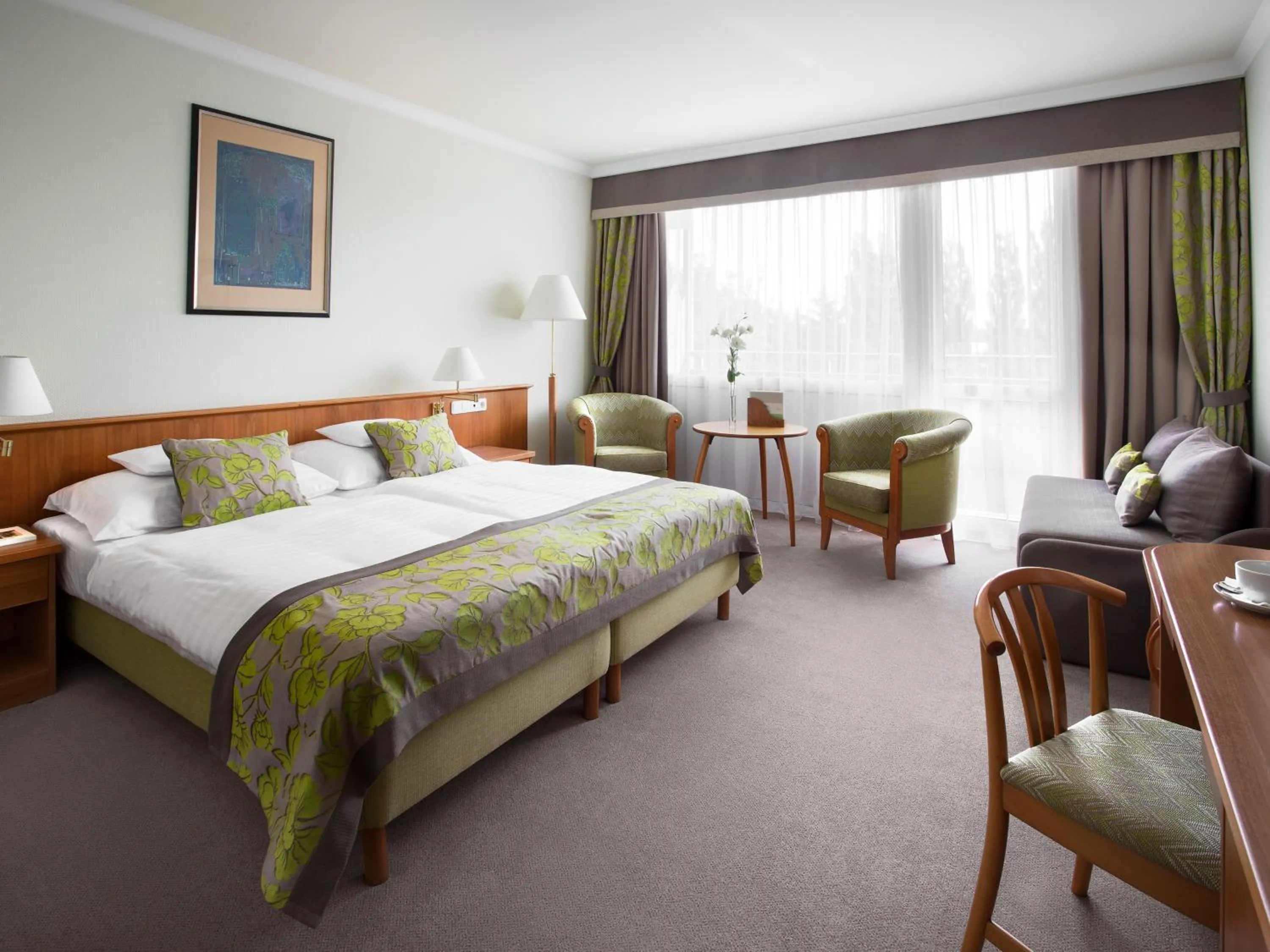 Photo of the whole room, Bed in Hotel Carbona Thermal Spa