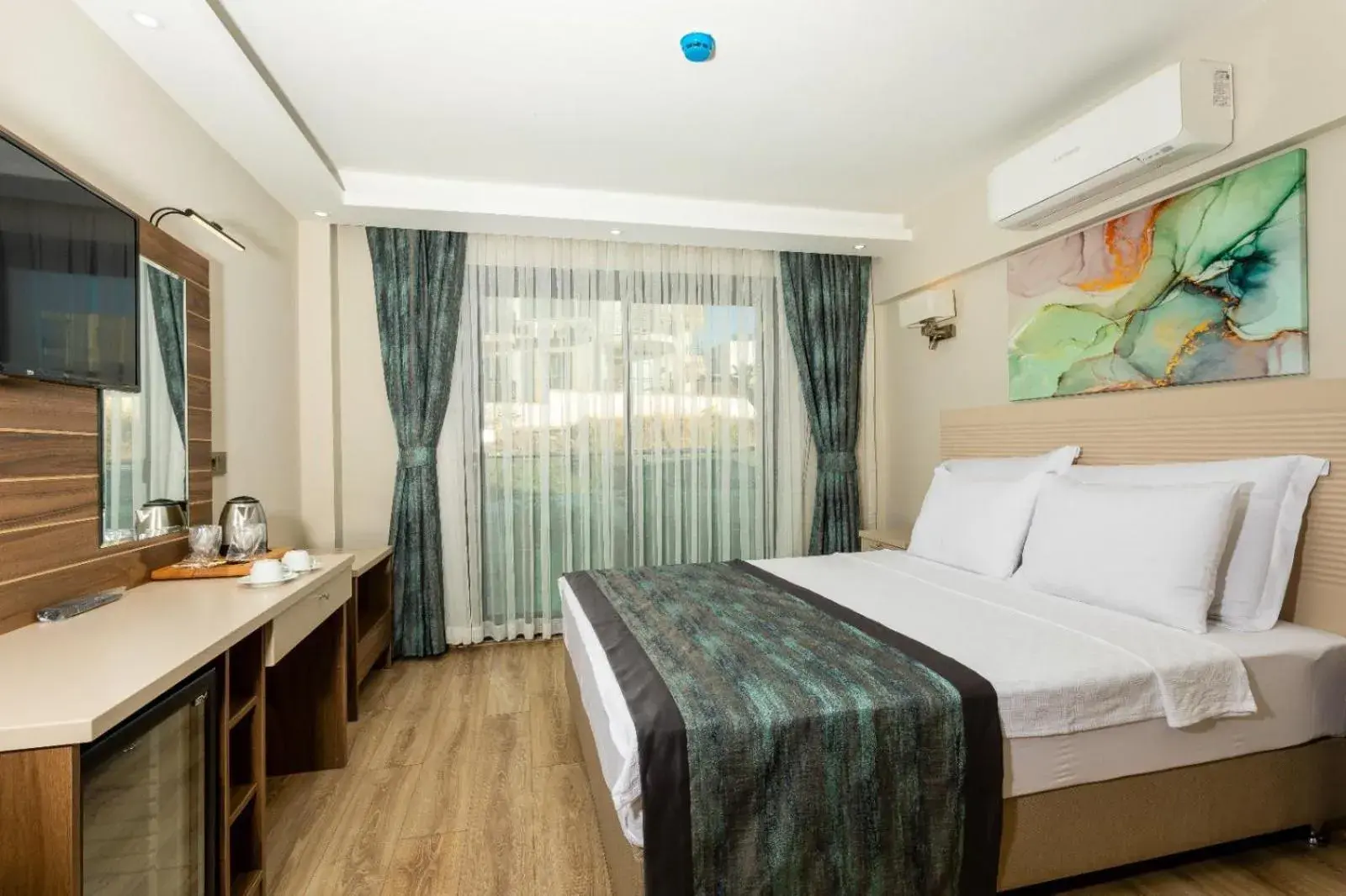 Deluxe Double Room (2 Adults + 1 Child) - single occupancy in Güllük Yalı Boutique Otel Deluxe Double Room (2 Adults + 1 Child) - single occupancy in Güllük Yalı Boutique Otel