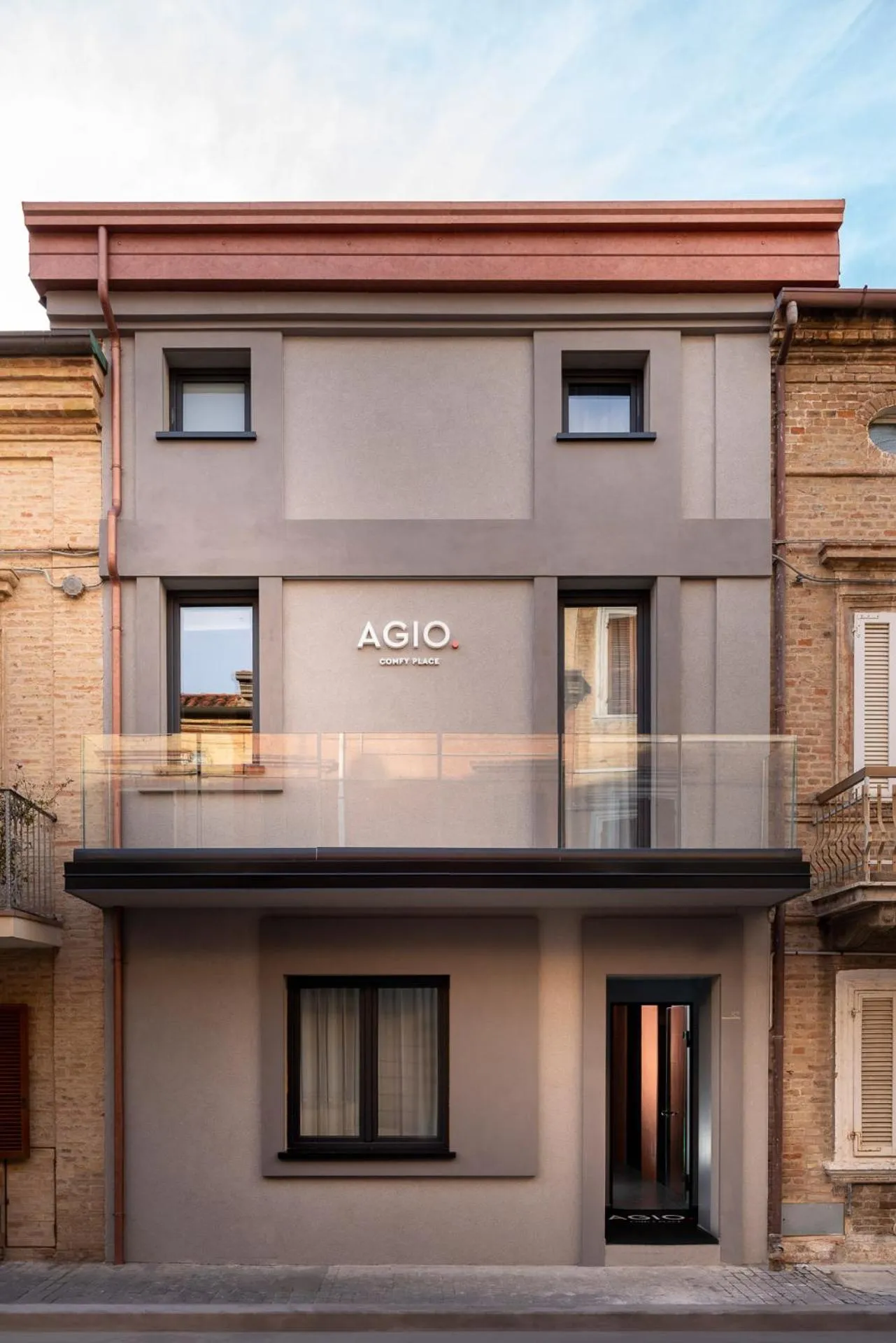 Facade/entrance in Agio Comfy Place