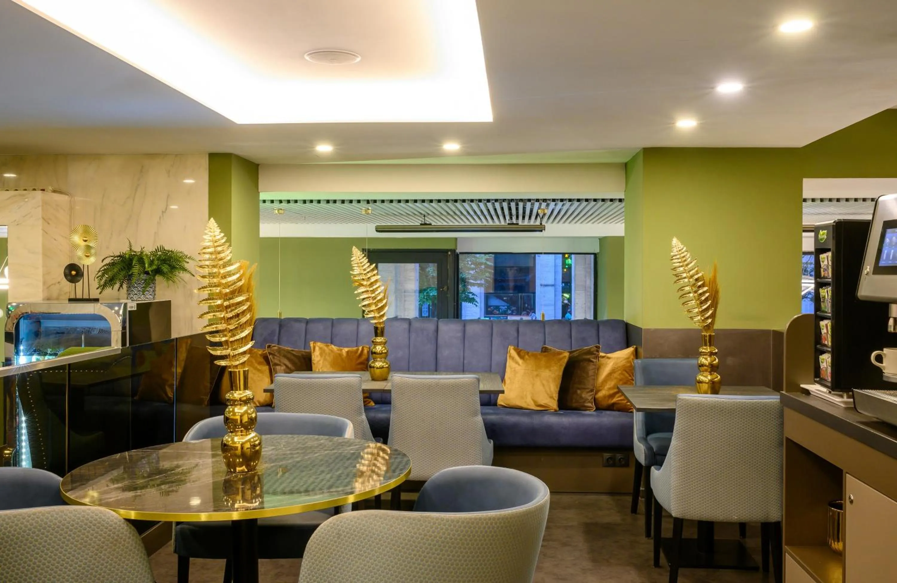 Lobby or reception in Leonardo Boutique Hotel Budapest M-Square