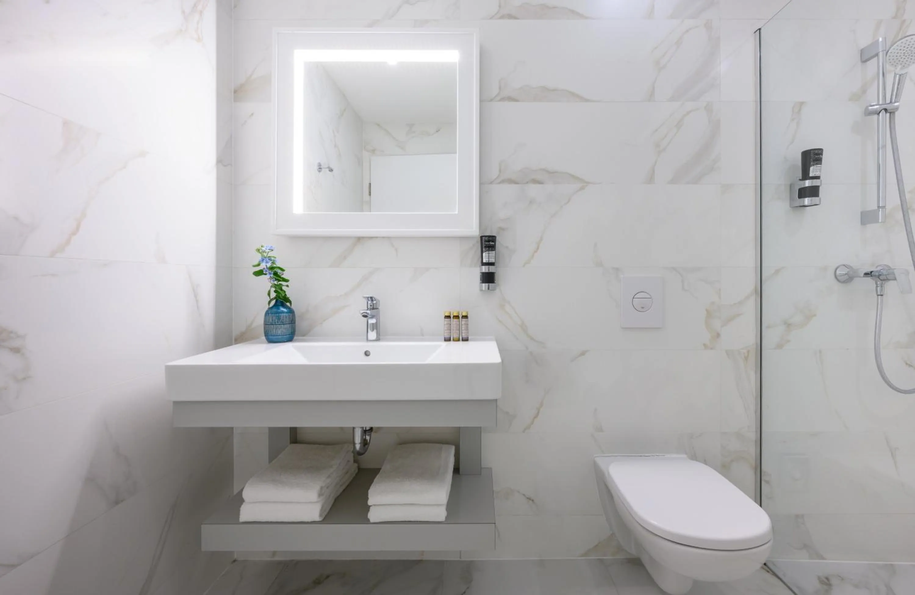 Bathroom in Leonardo Boutique Hotel Budapest M-Square