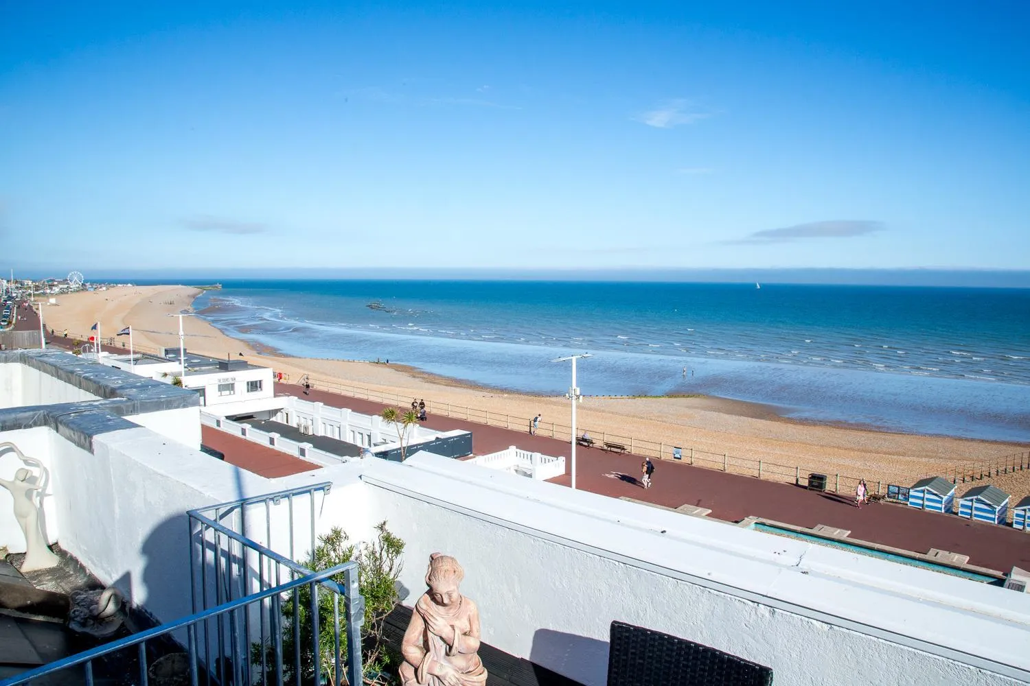Balcony/Terrace in Seagulls Nest Beachfront Apartment With 3 Bedrooms