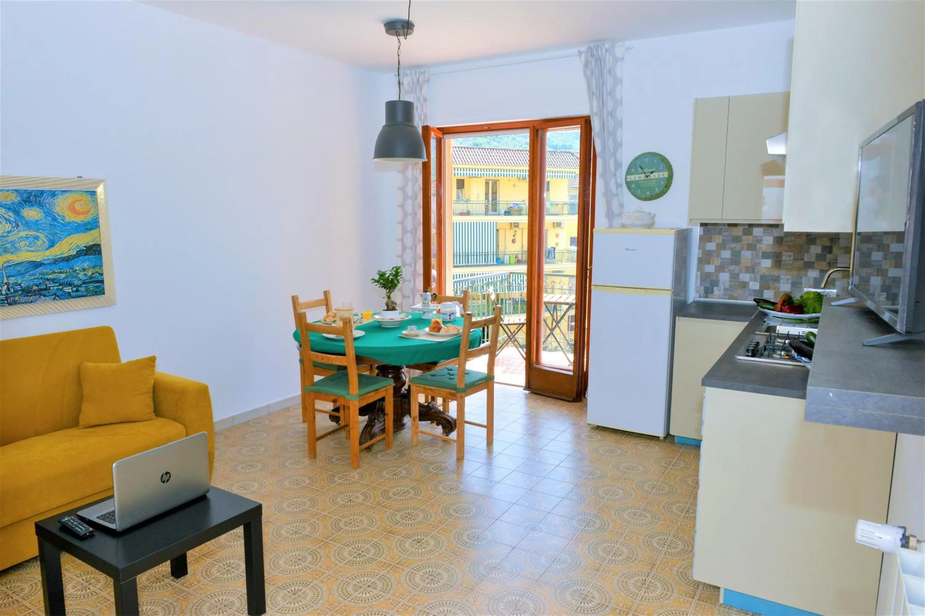 Kitchen or kitchenette in Estate4home - SOFIA FLORA