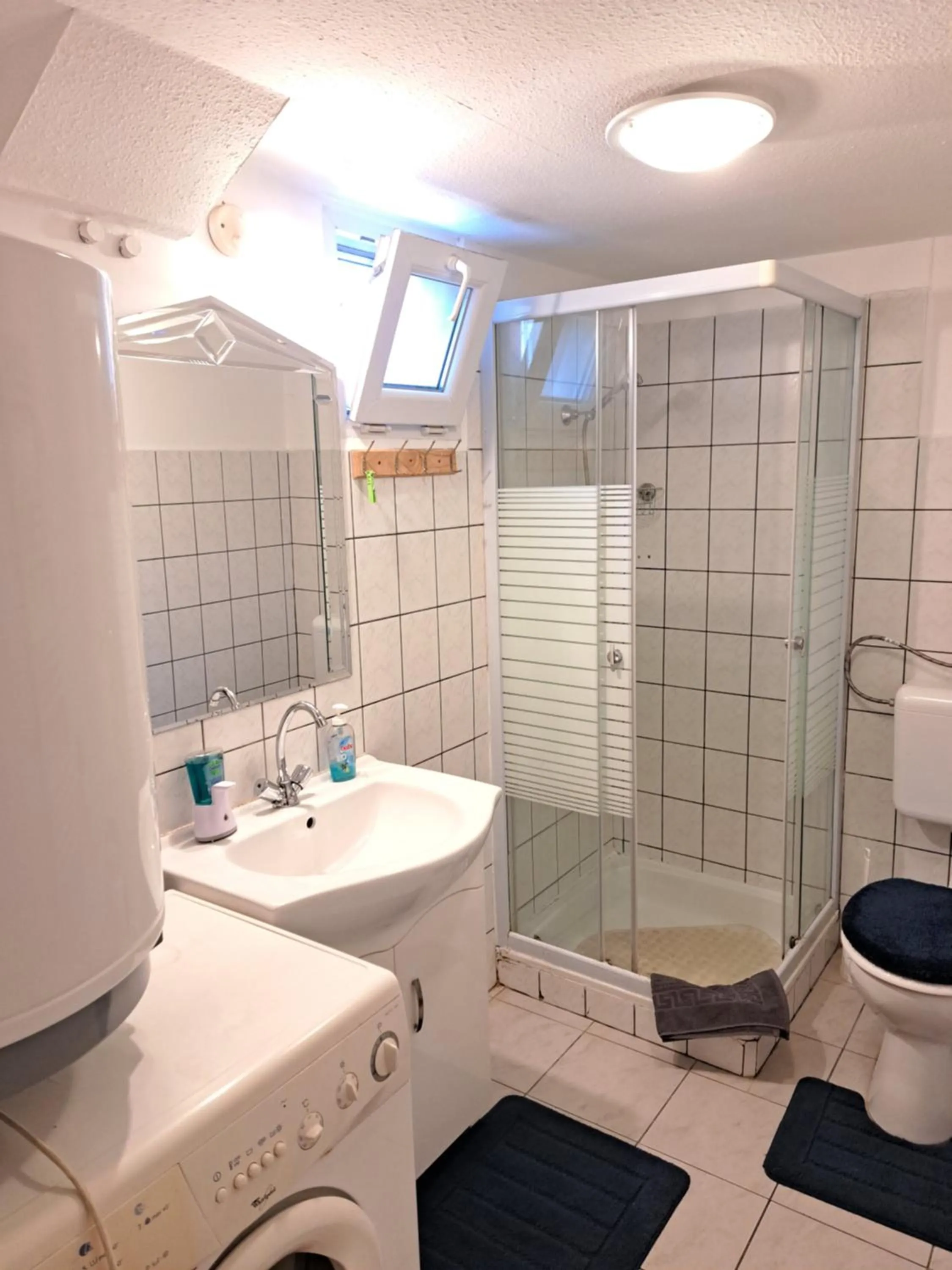 Bathroom in Pink Tulip Apartment House
