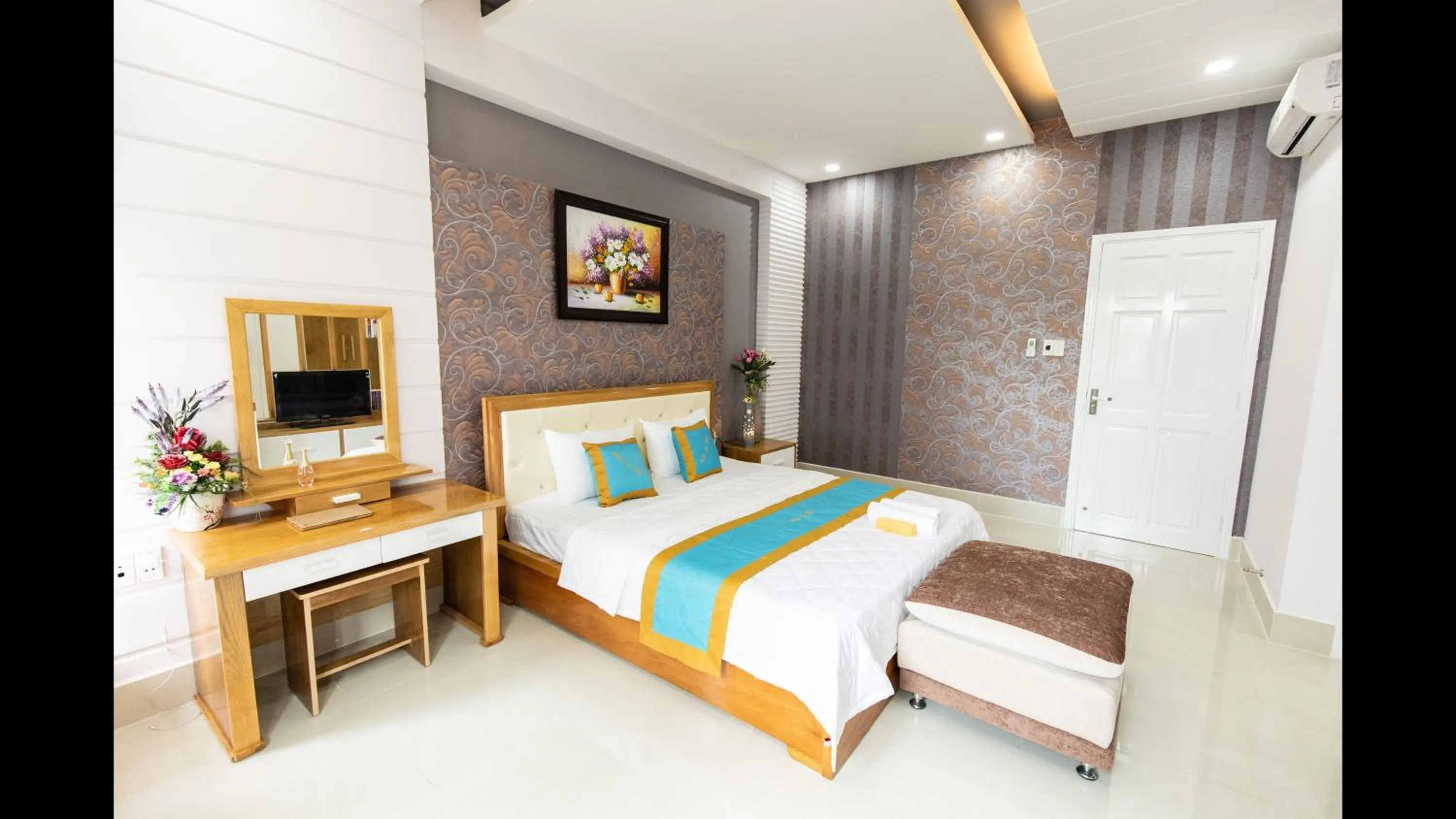 Bedroom, Bed in Sunas Home - Villa in Vung Tau