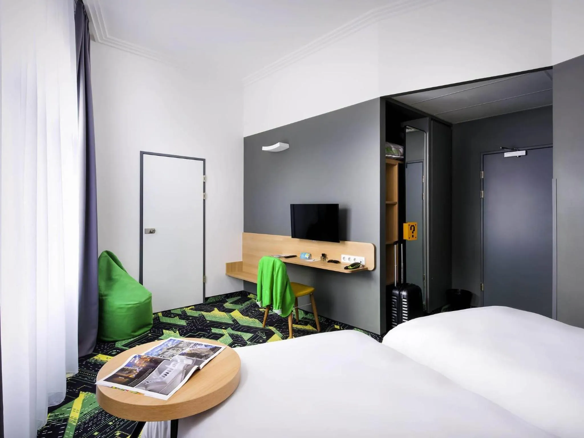 Bedroom, Bed in Ibis Styles Budapest Center