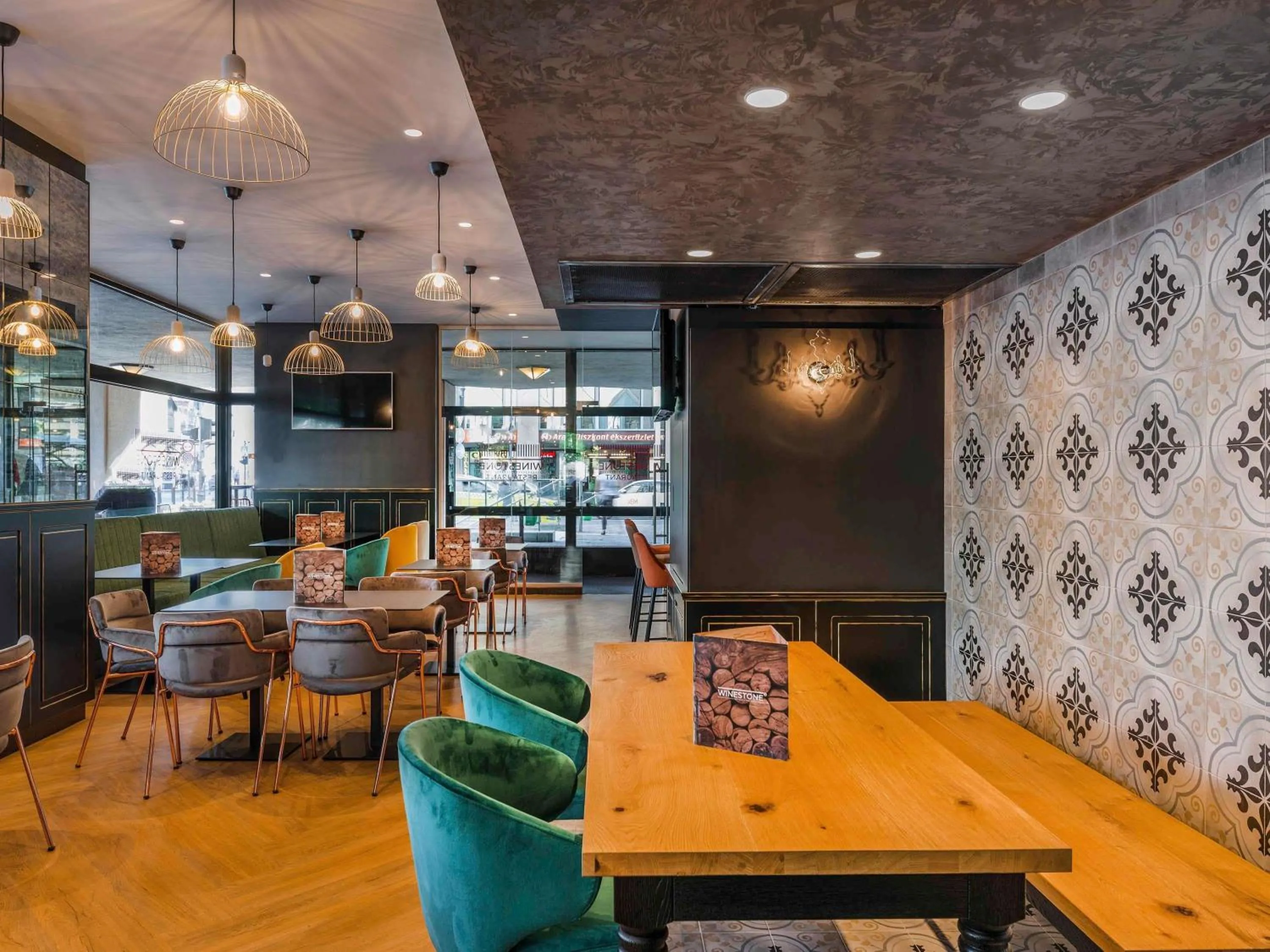 Property building in Mercure Budapest Korona