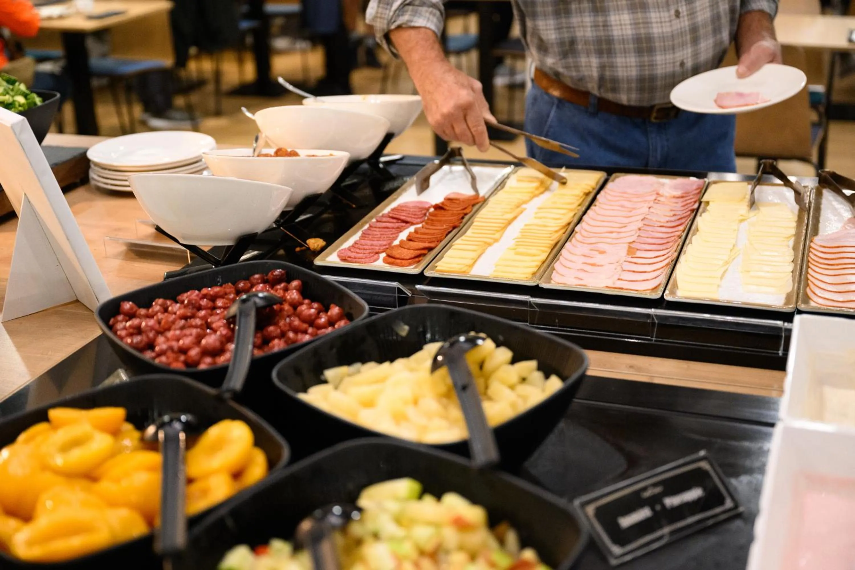 Breakfast in Mercure Budapest Korona