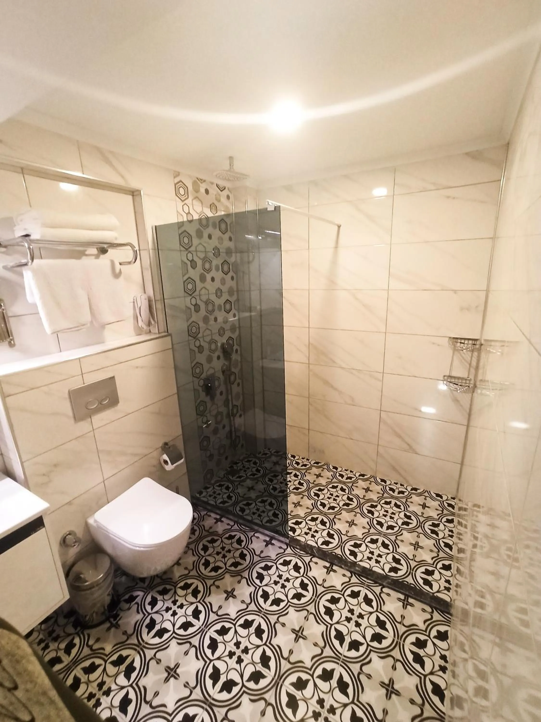 Deluxe Room (2 Adults + 1 Child) in Livaneli Boutique Otel