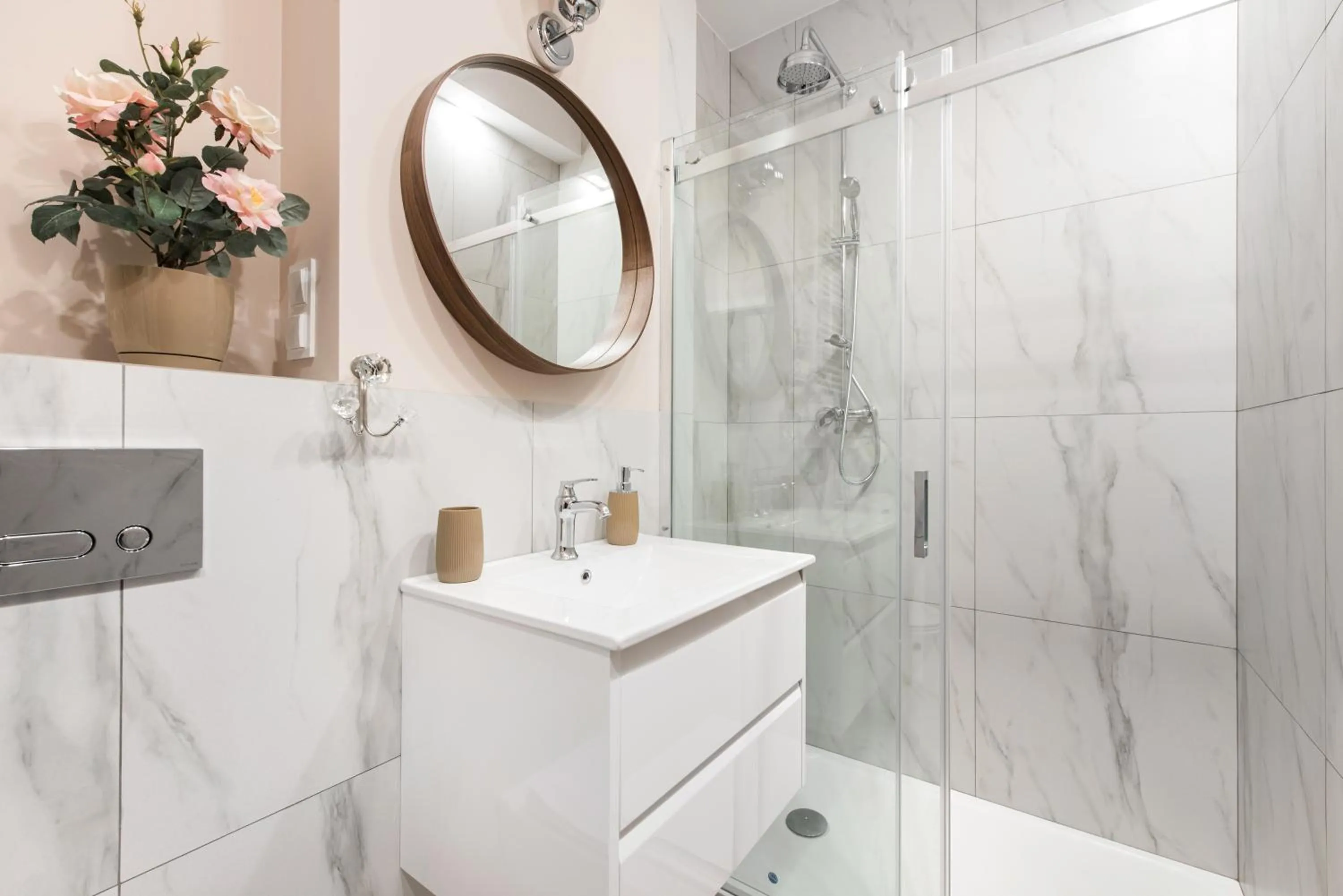 Bathroom in SuperApart Chełmska 9 - Blisko Olinek i WFDIF