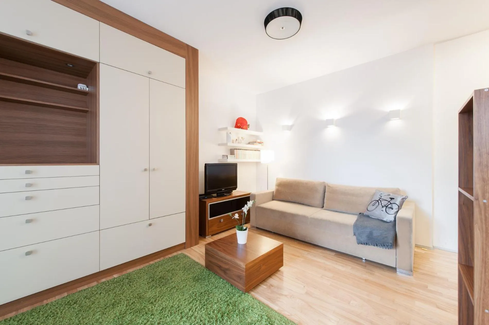 Living room in SuperApart Chełmska 9 - Blisko Olinek i WFDIF