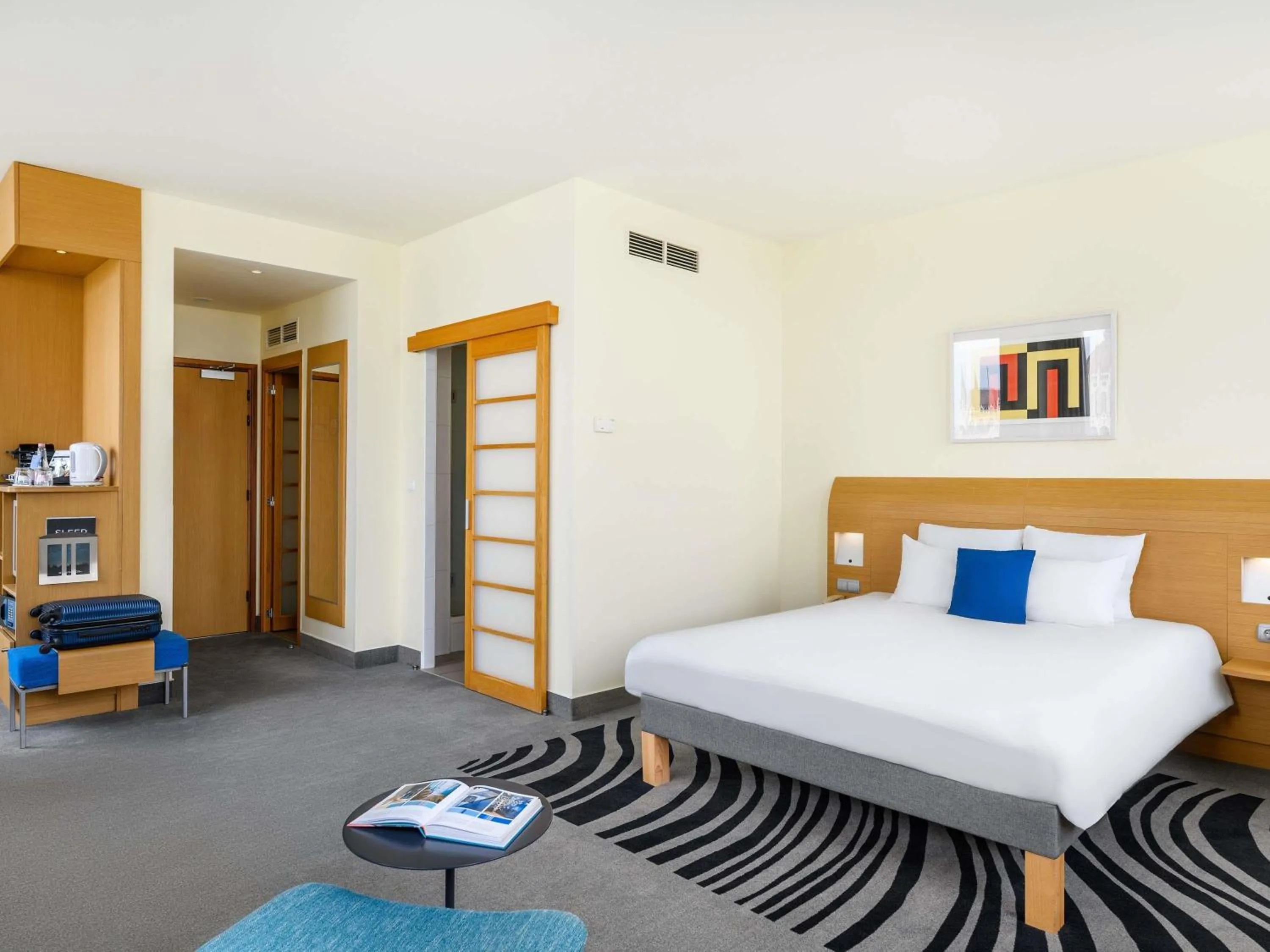 Bedroom, Bed in Novotel Budapest Danube