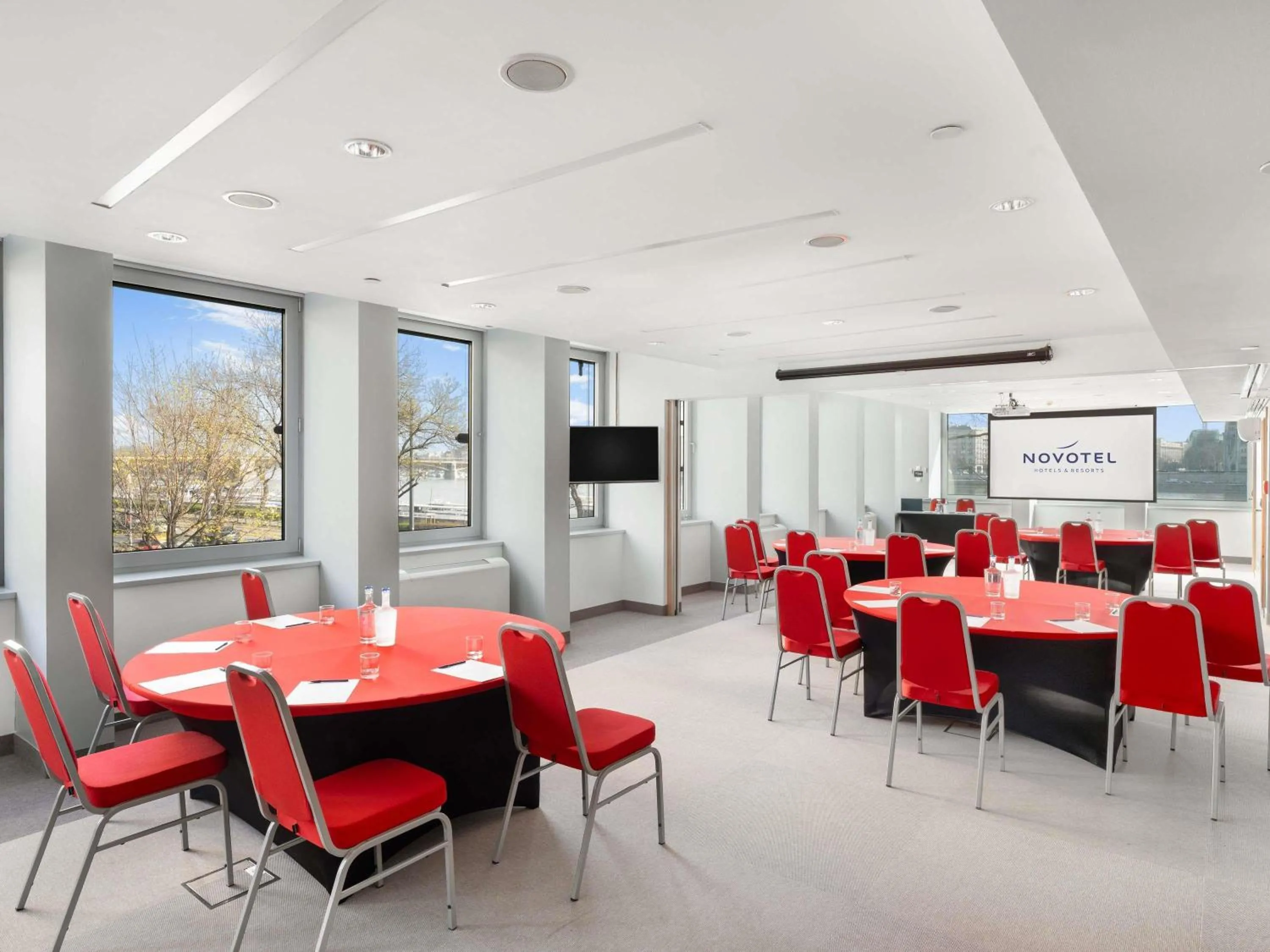 Meeting/conference room in Novotel Budapest Danube