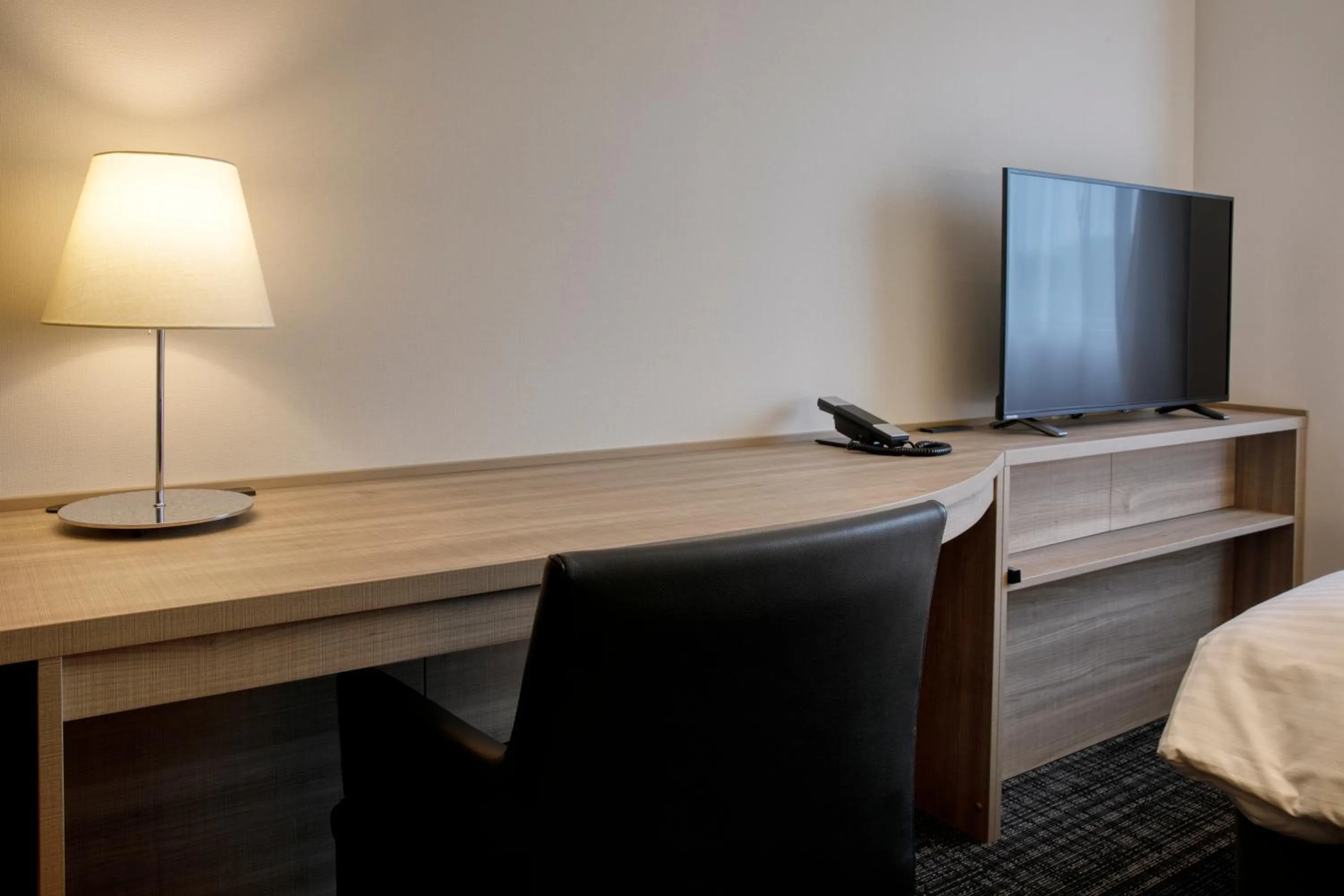 Photo of the whole room, Bed in Glocal Hotel Itoshima