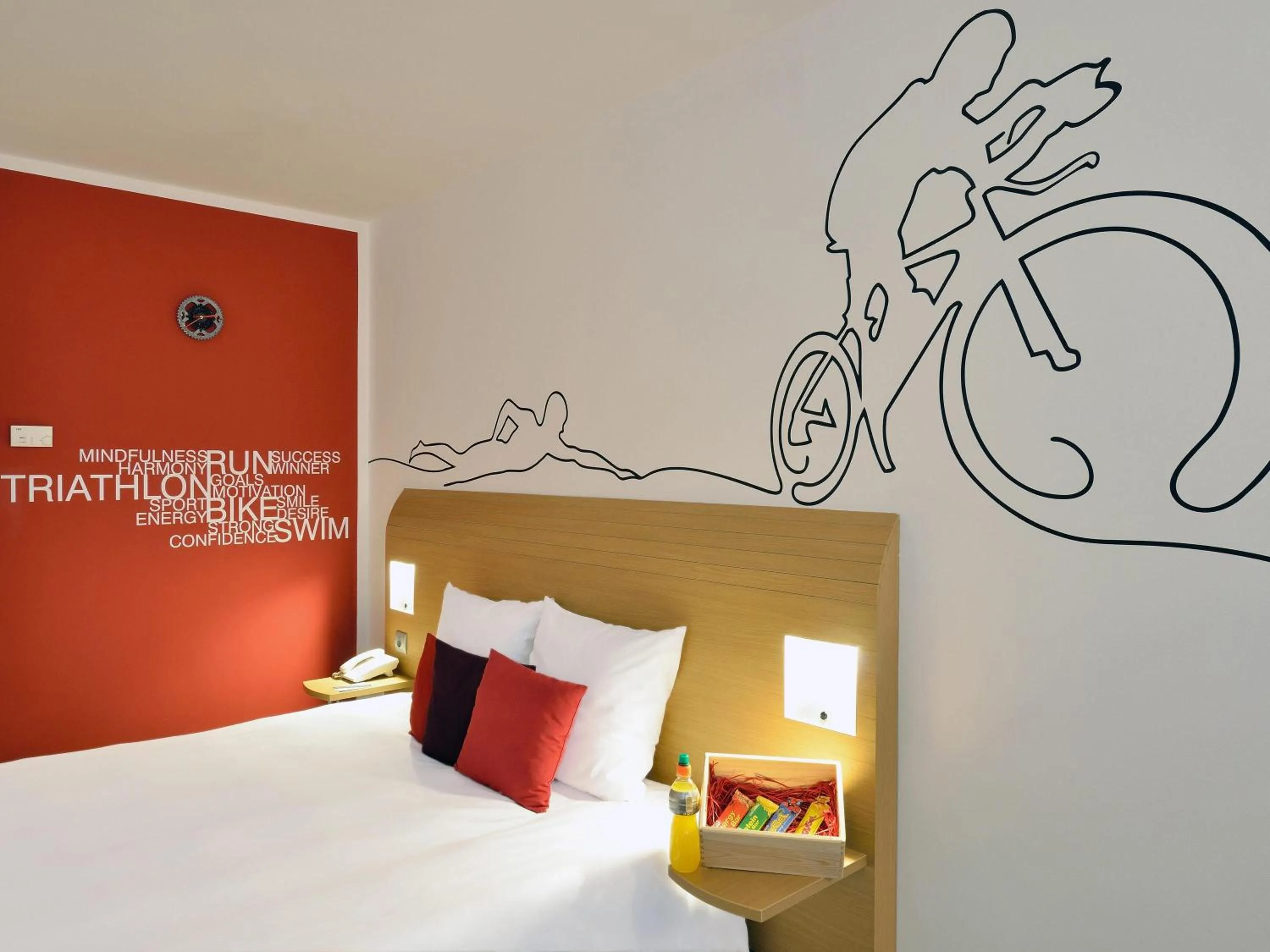 Bedroom, Bed in Novotel Budapest City