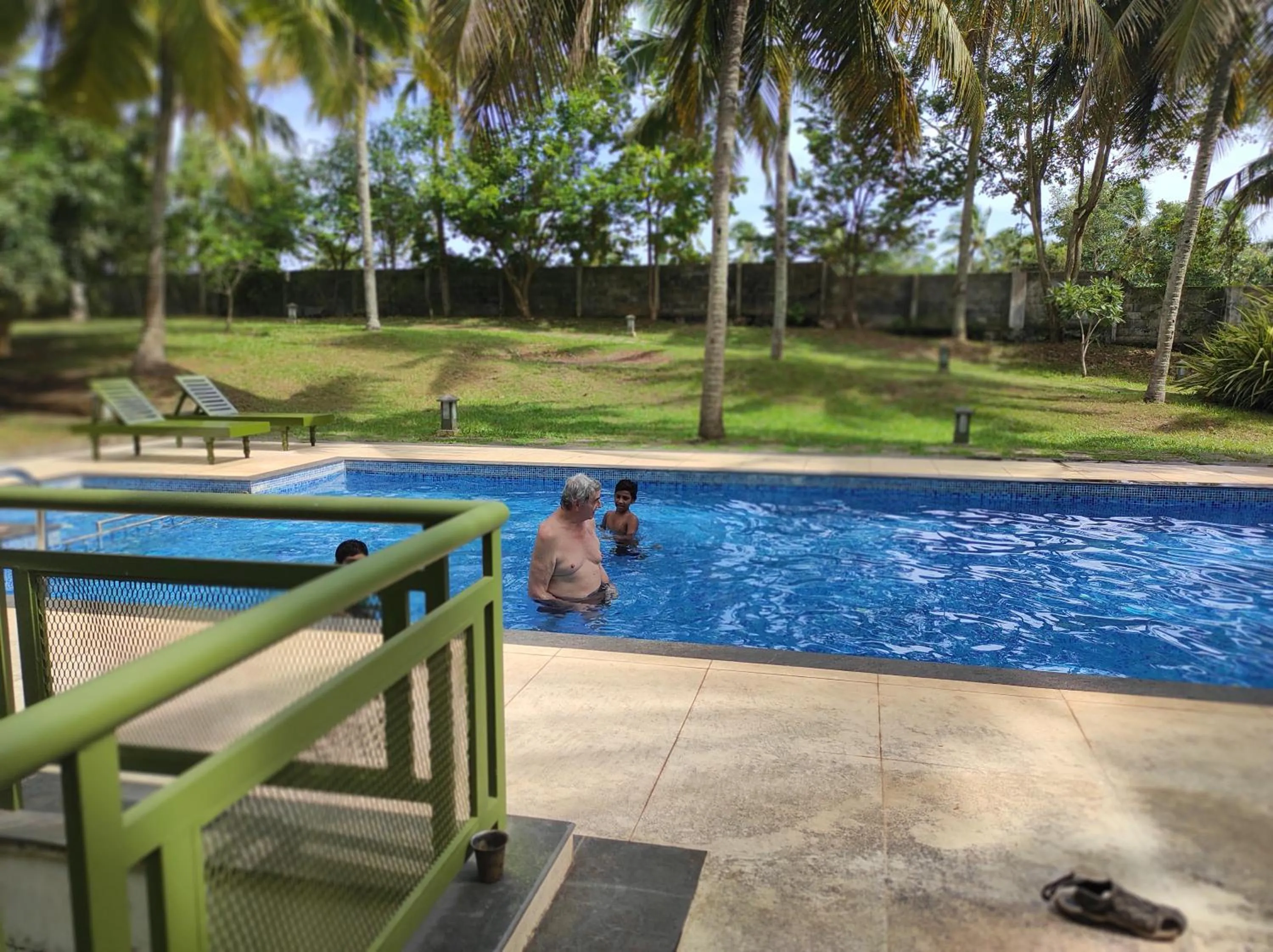 Swimming pool in Aanandakosha Ayurveda Retreat