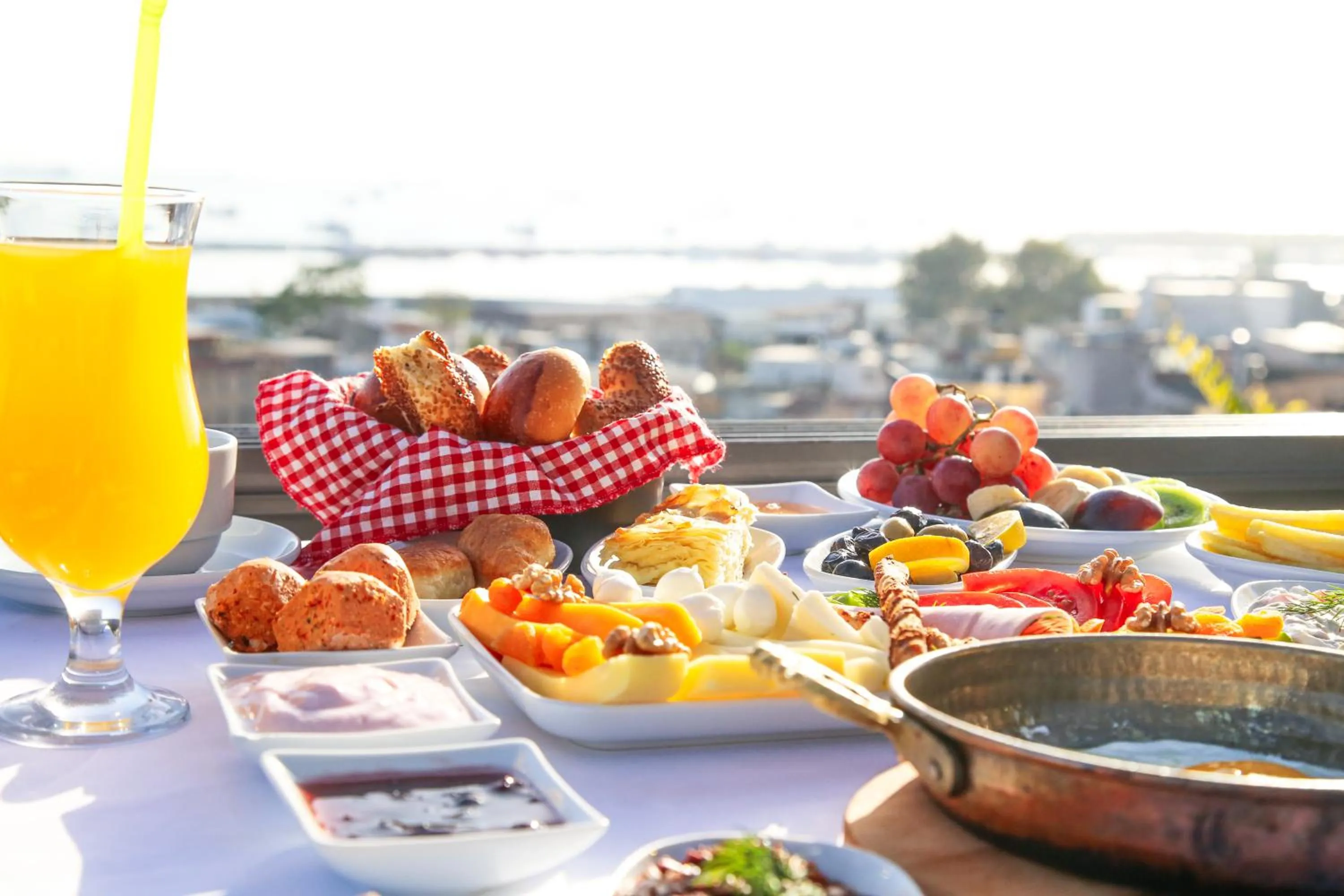 Breakfast in HOTEL BRONTE