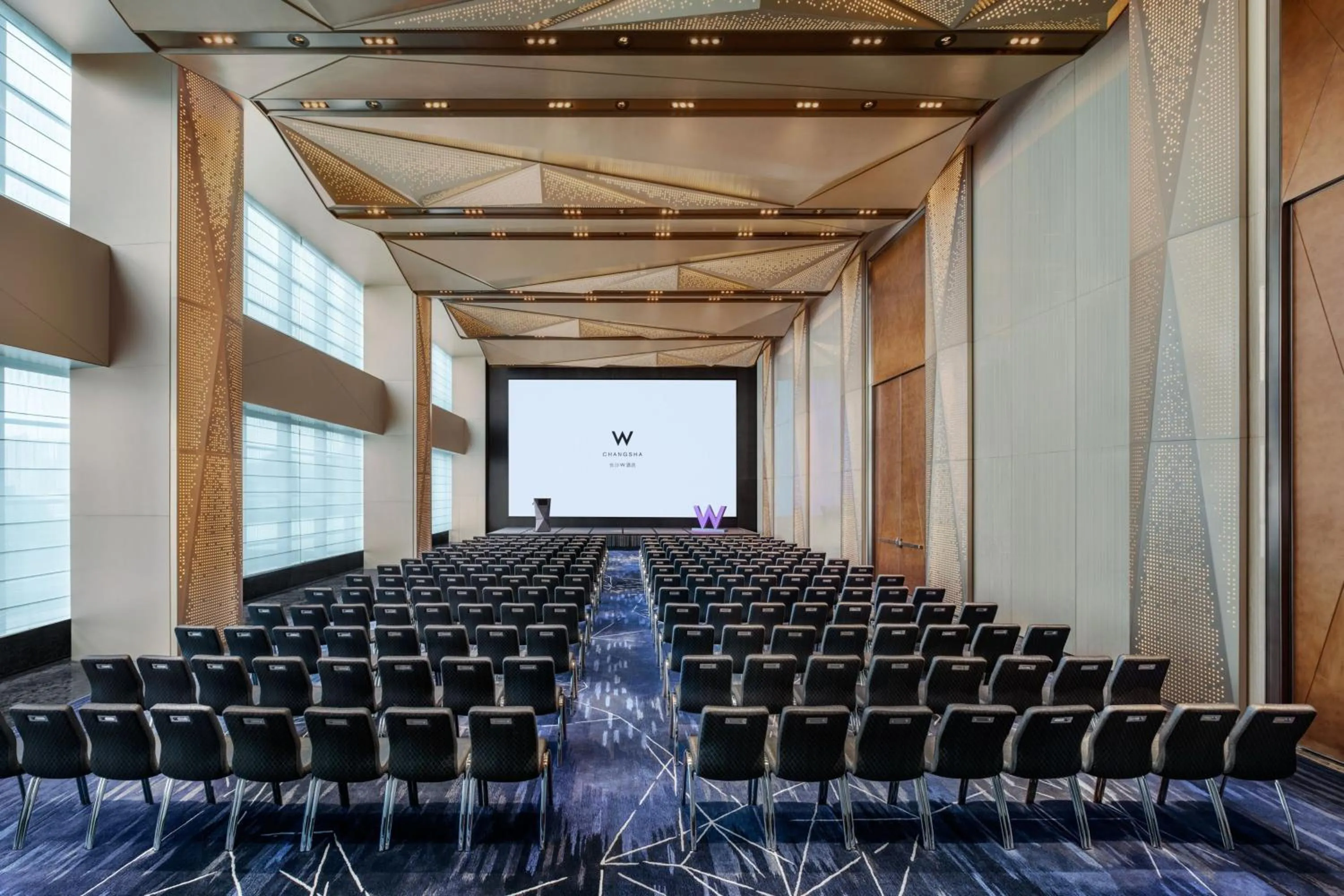 Meeting/conference room in W Changsha