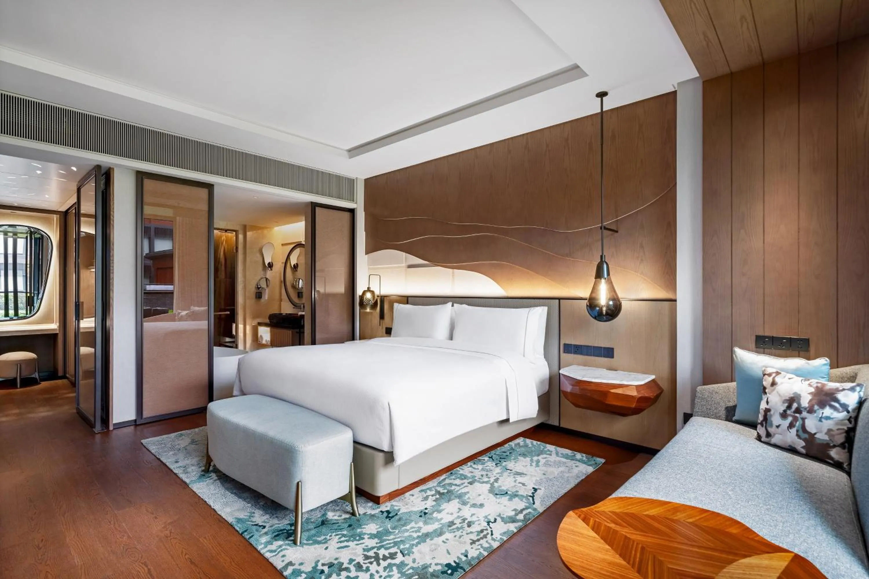 Bedroom, Bed in The Westin Nanjing Resort & Spa