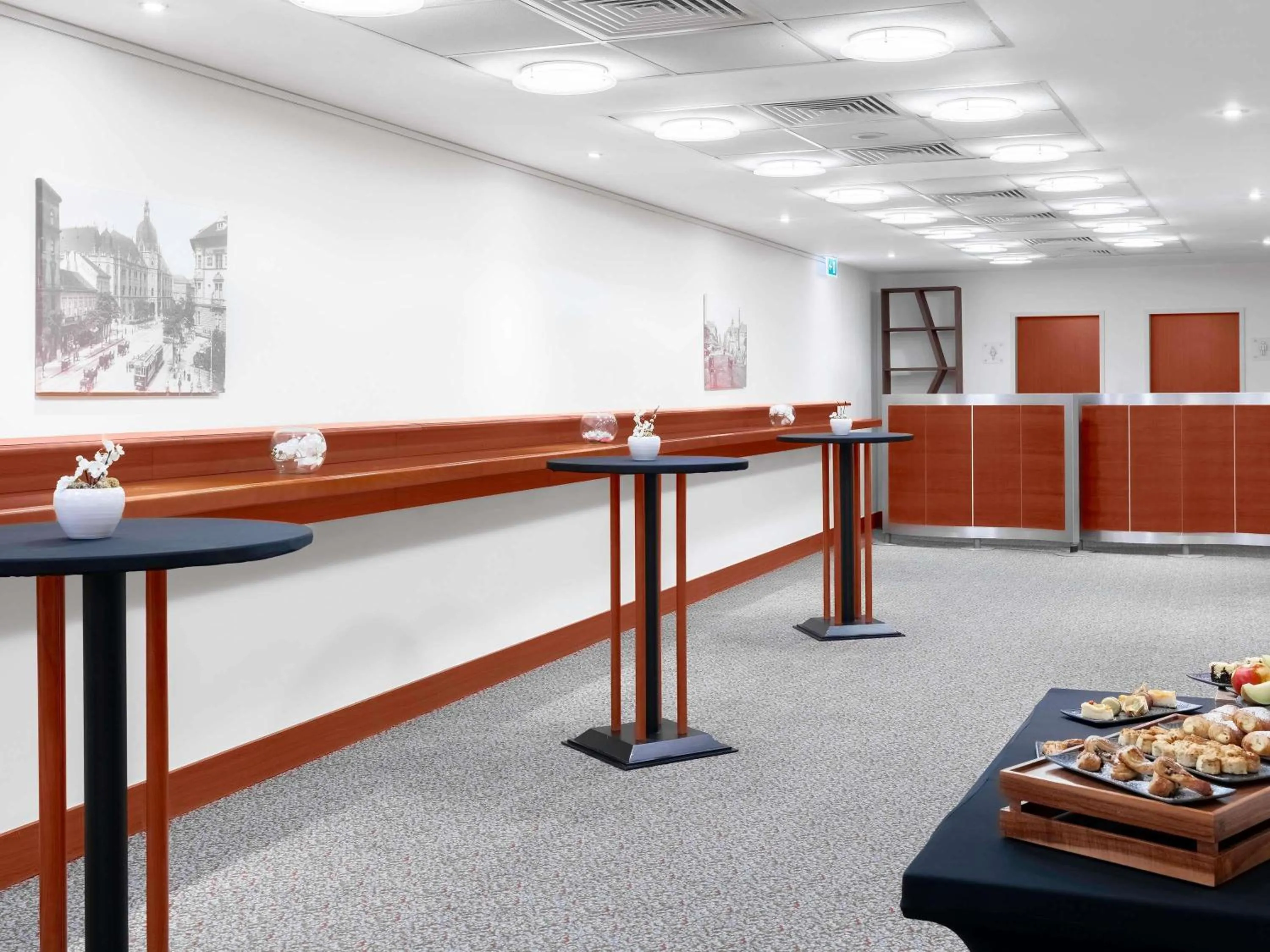 Meeting/conference room in Mövenpick Hotel Budapest Centre