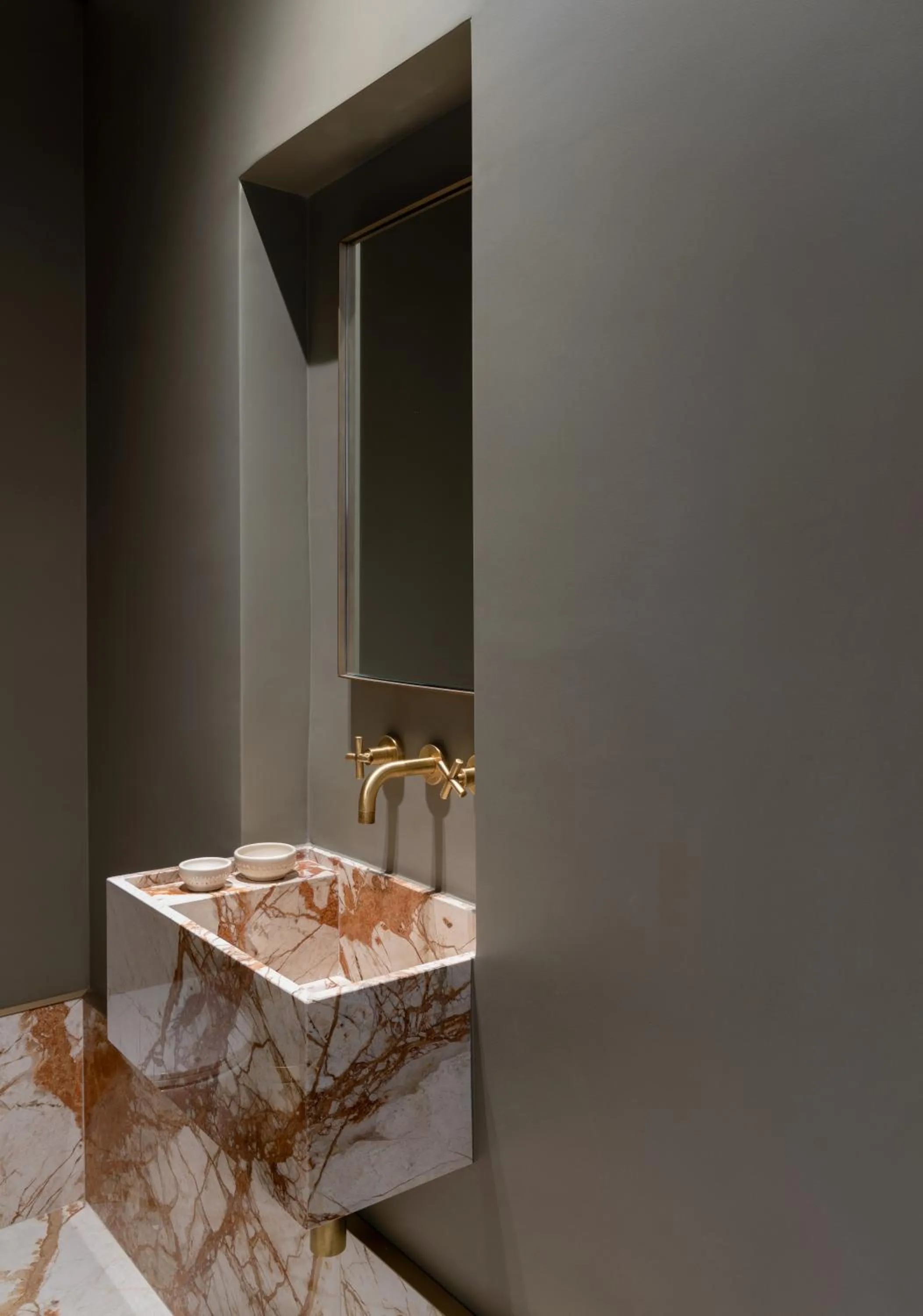 Bathroom in Kinglin Luxury Living