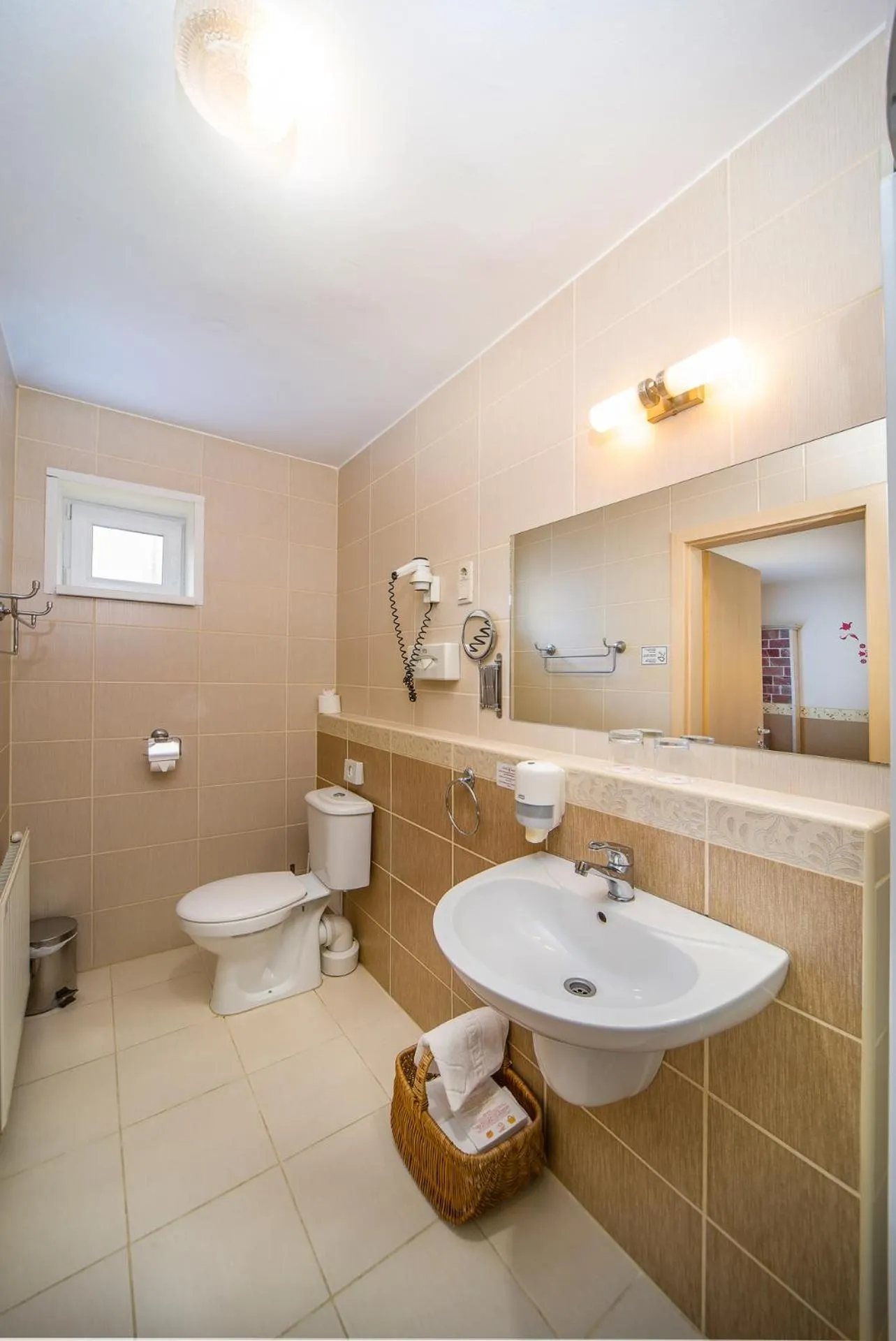 Bathroom in Hotel Piroska