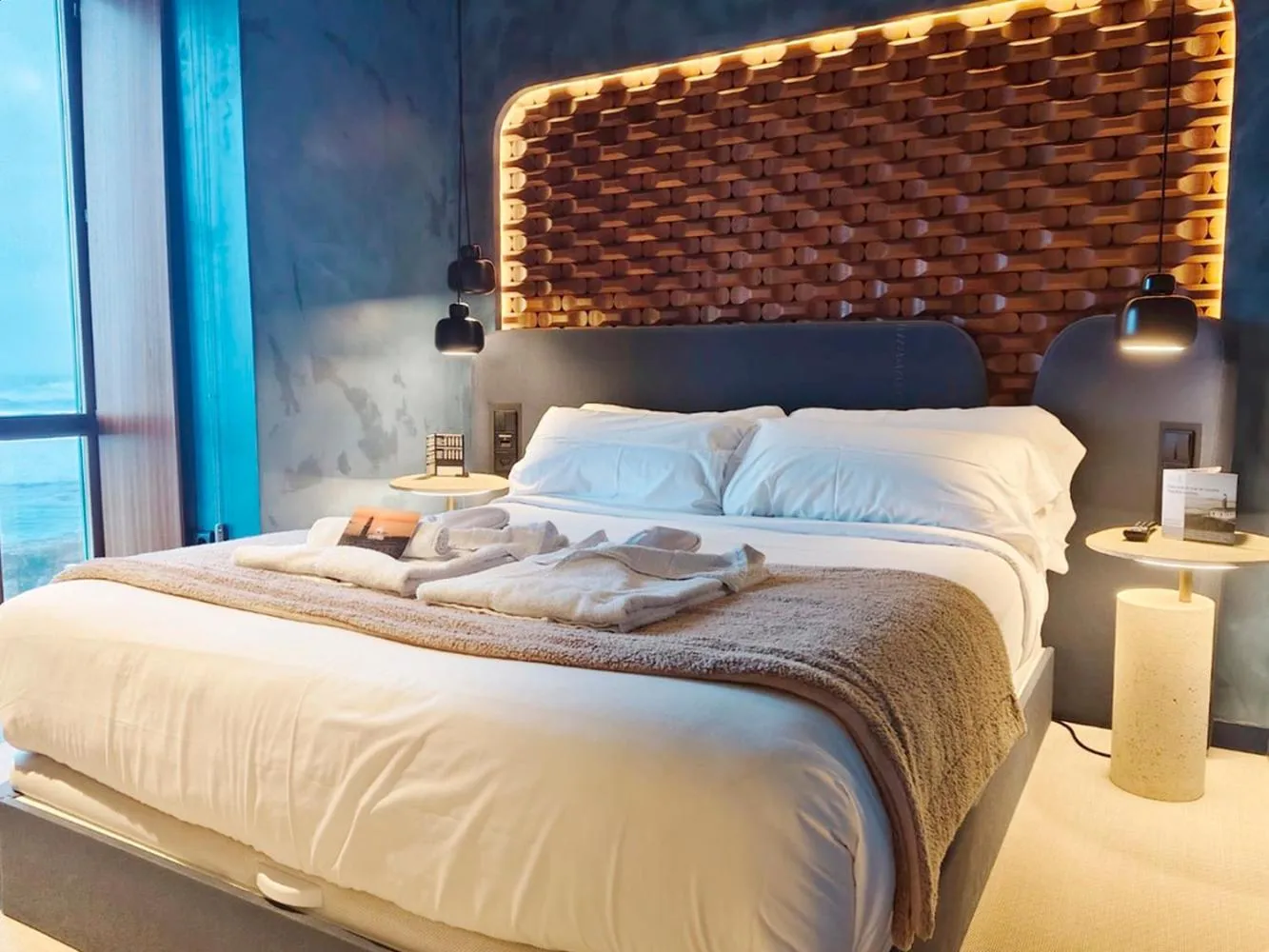 Bed in Hotel Faro Lariño