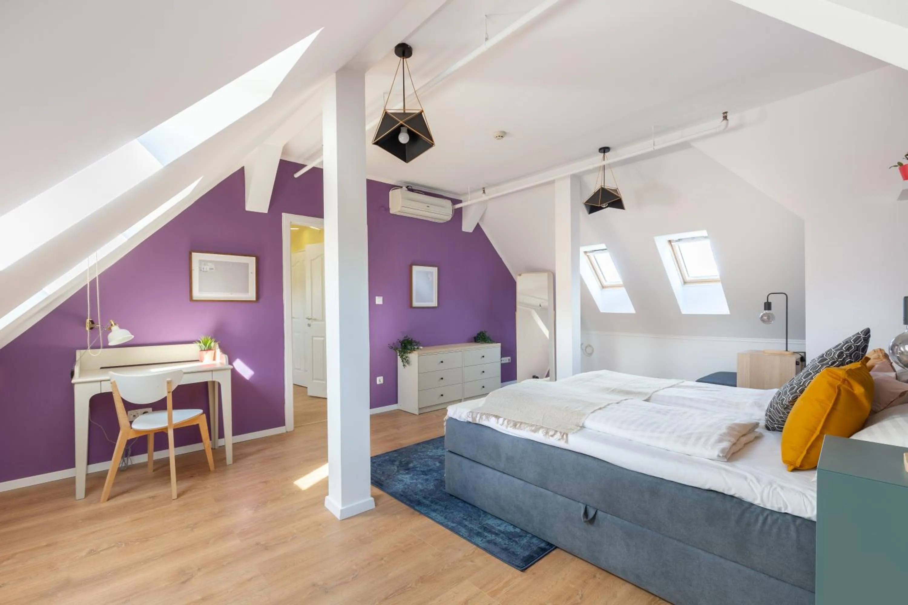 Bedroom, Bed in Triple M Hotel