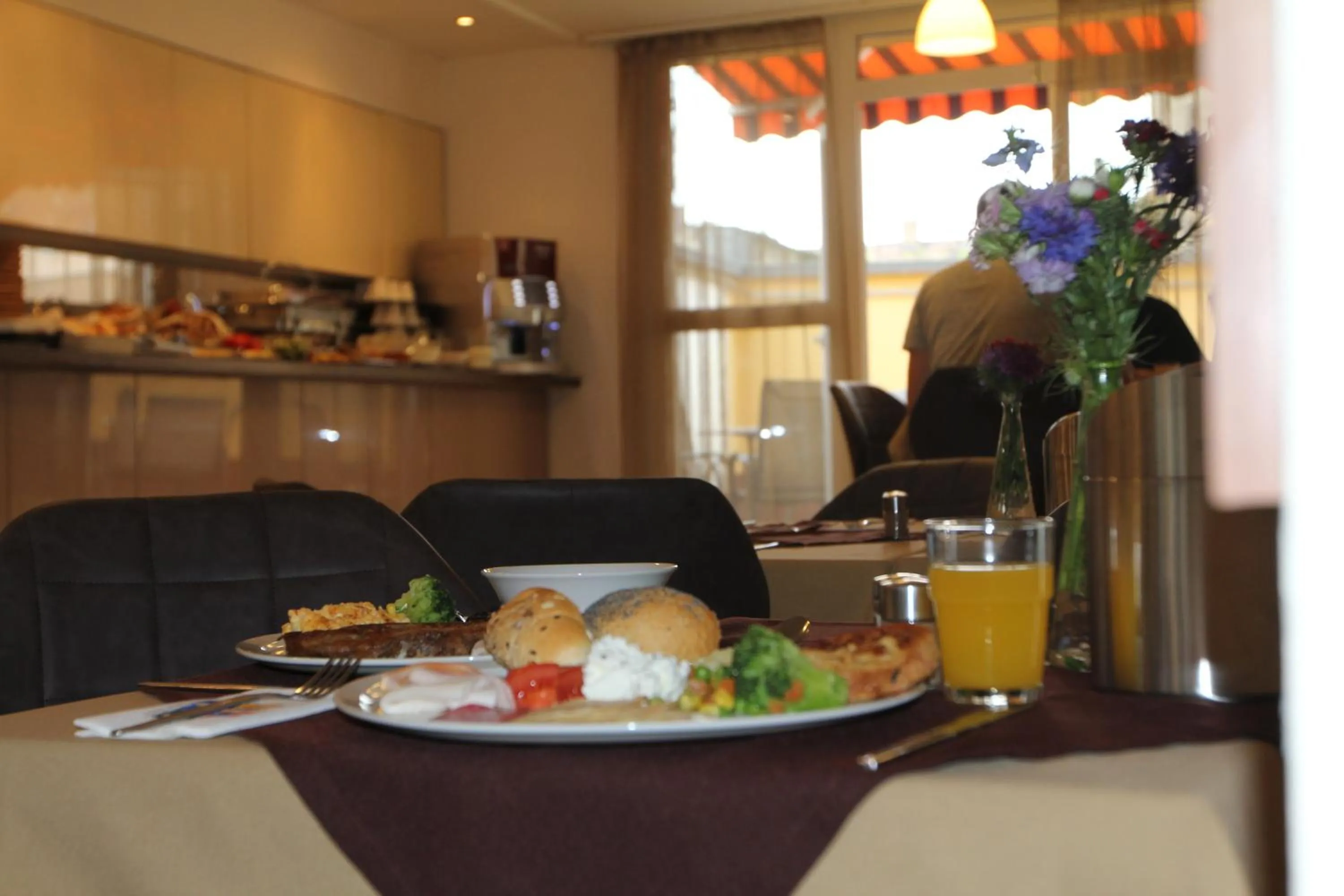 Buffet breakfast in Triple M Hotel