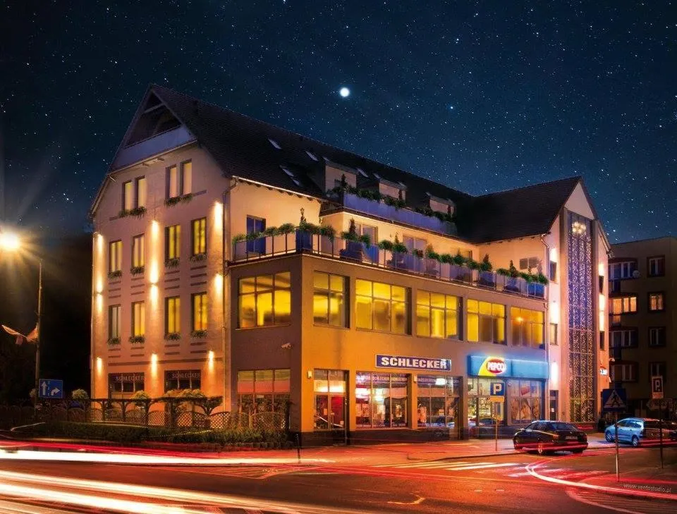 Property building in Pokoje gościnne Tęczowa