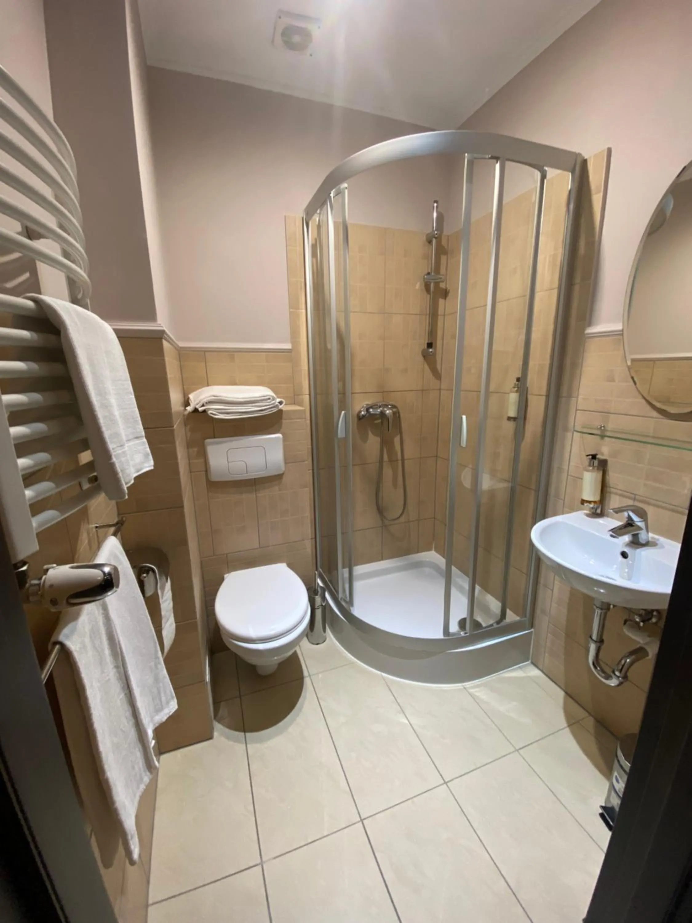 Pokoje gościnne Tęczowa