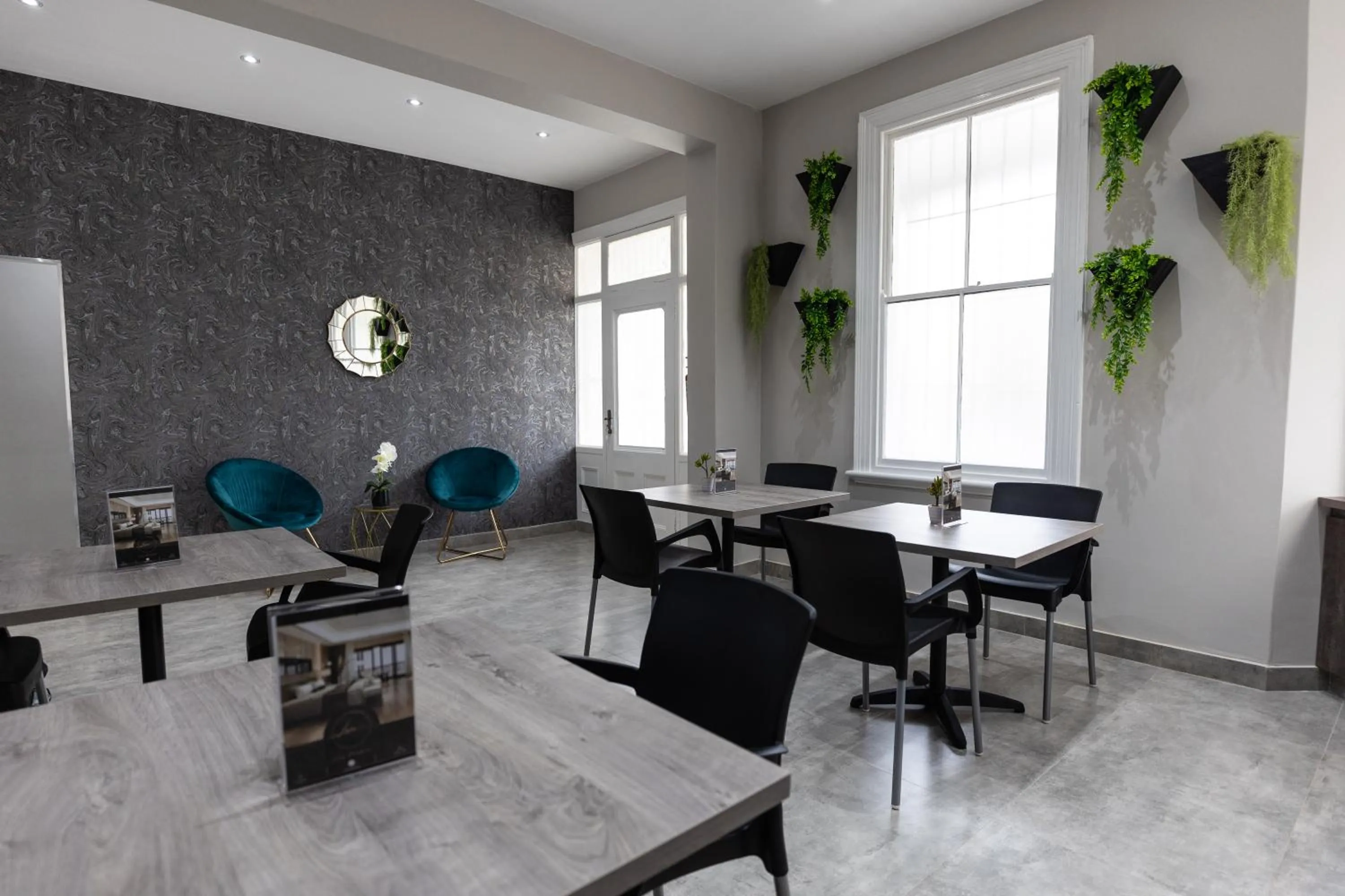 Breakfast in Luxe Suites Boutique Hotel