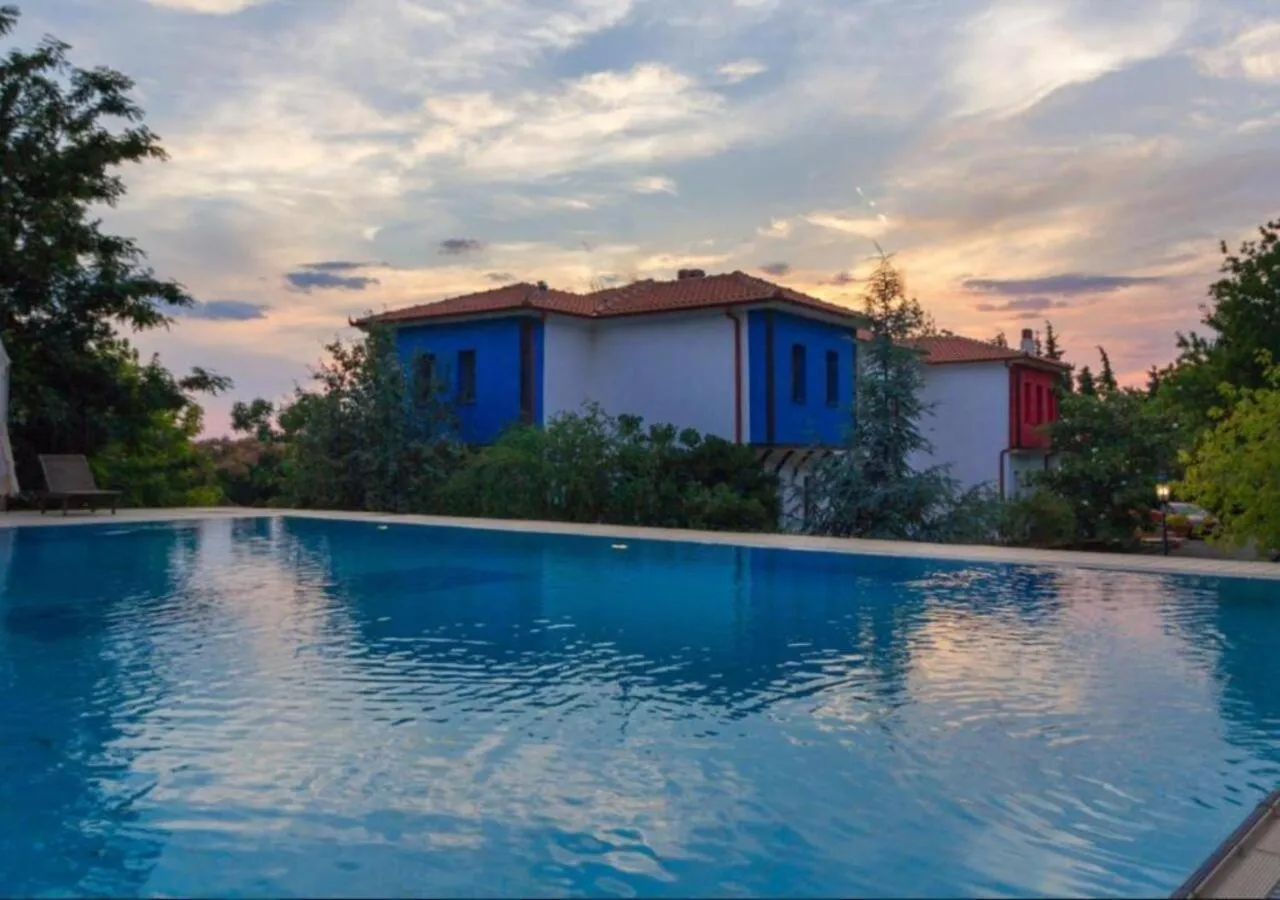 Swimming pool in Roxani Country House Resort