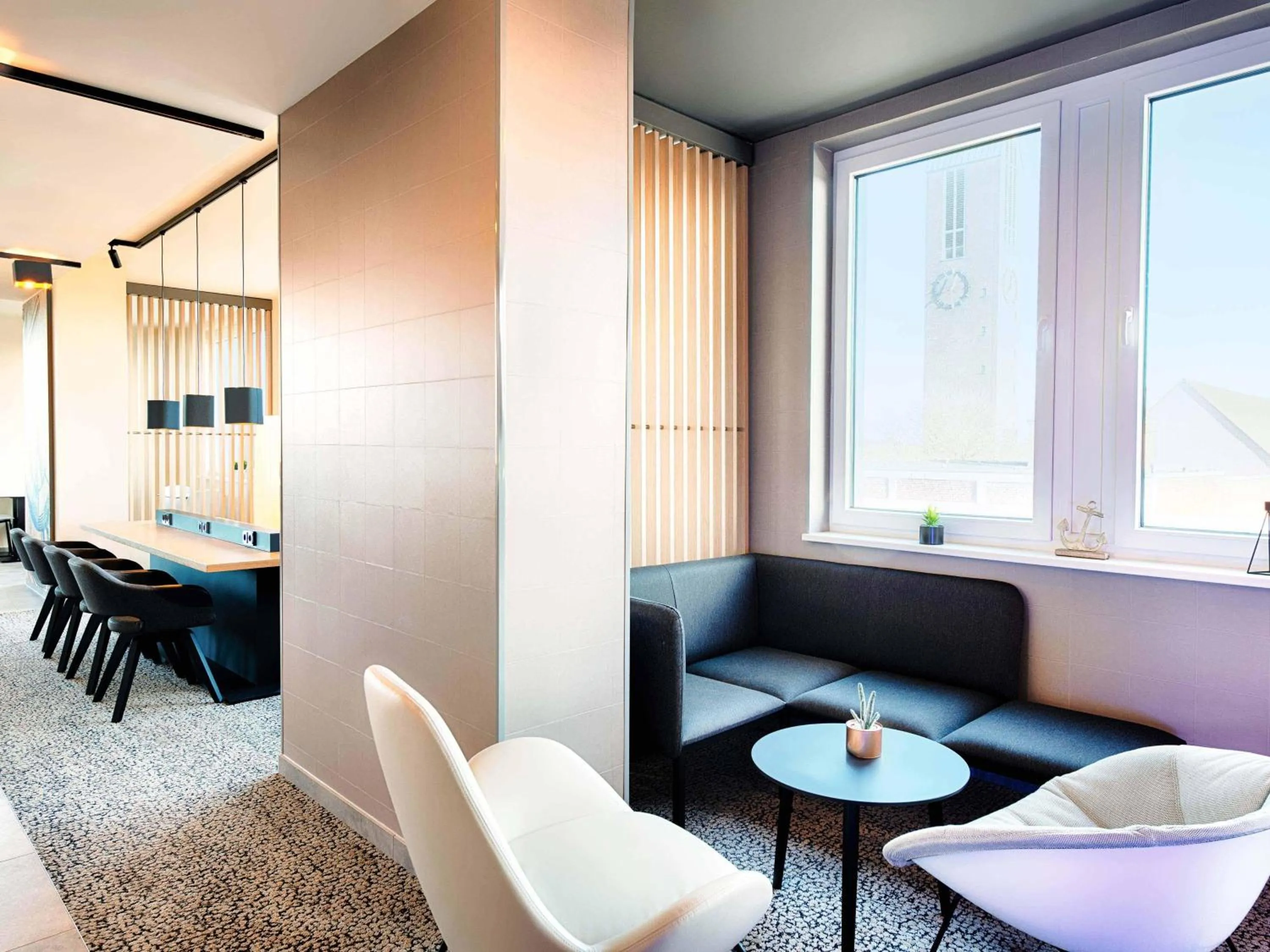 Lobby or reception in B&B Hotel Emden