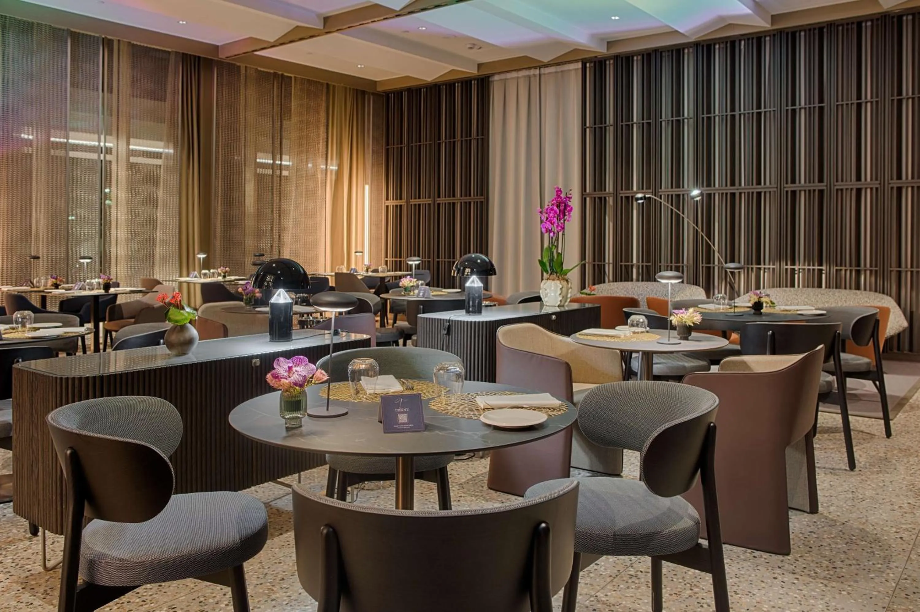 Restaurant/places to eat in NH Collection Milano CityLife