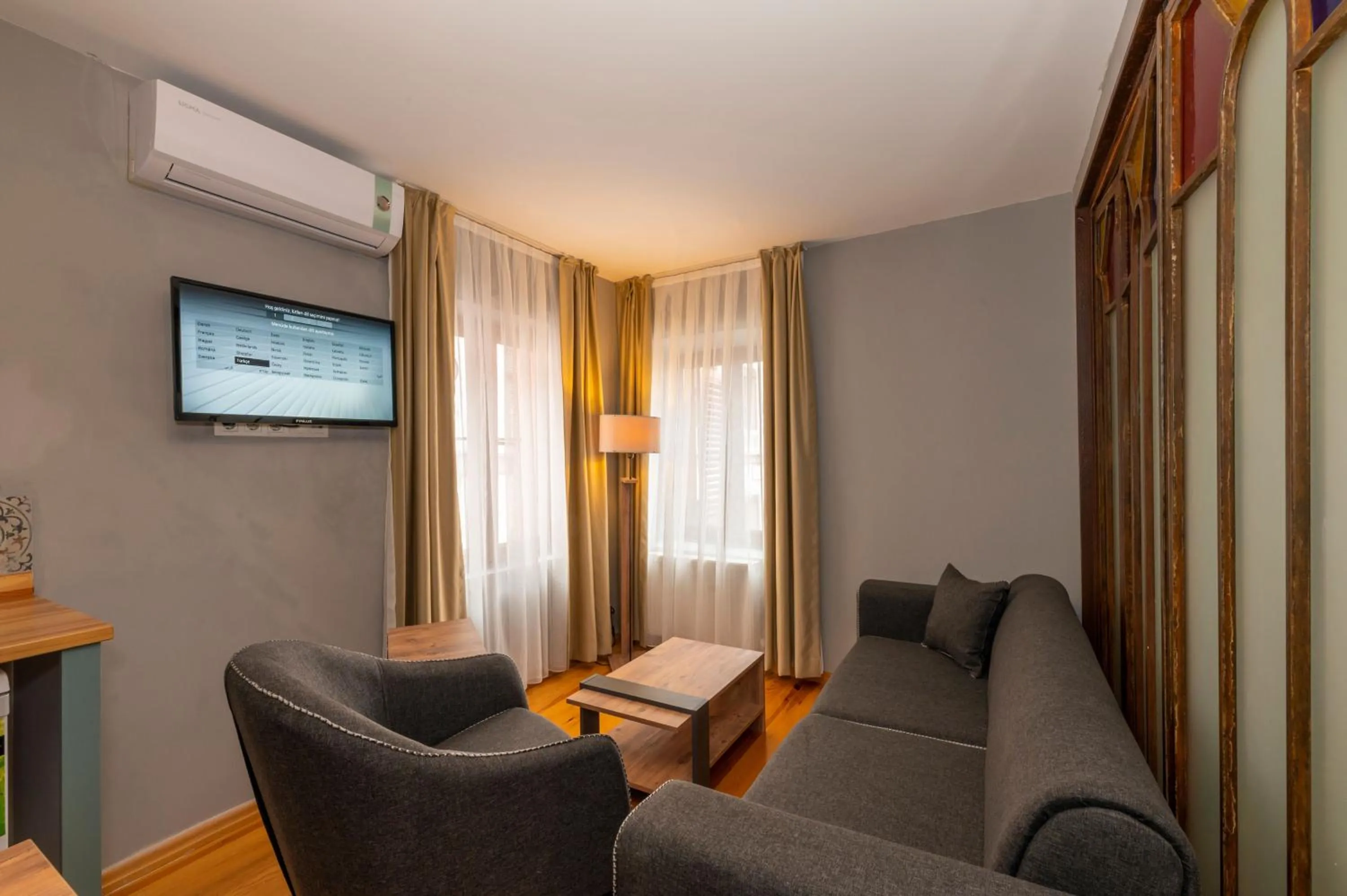 Seating area in Suites İstanbul